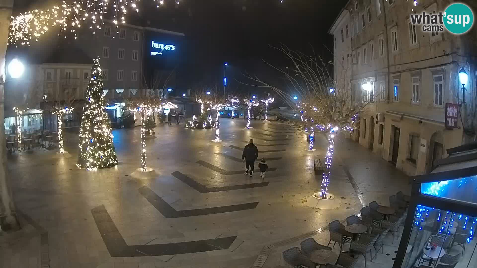 Center mesta Senj – Pavlinski trg – spletne kamere Dalmacija