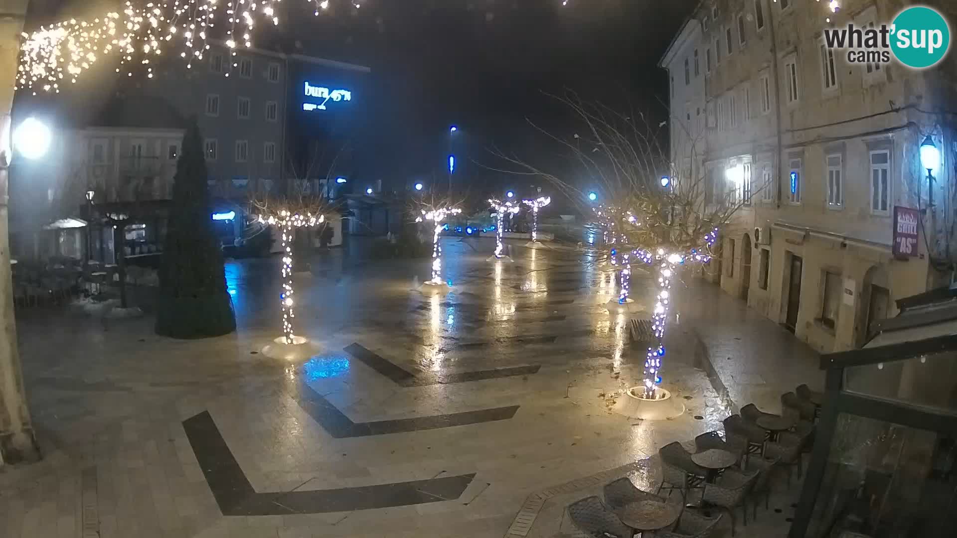 Centro de la ciudad de Senj – plaza Pavlin – Live Cam Dalmacia