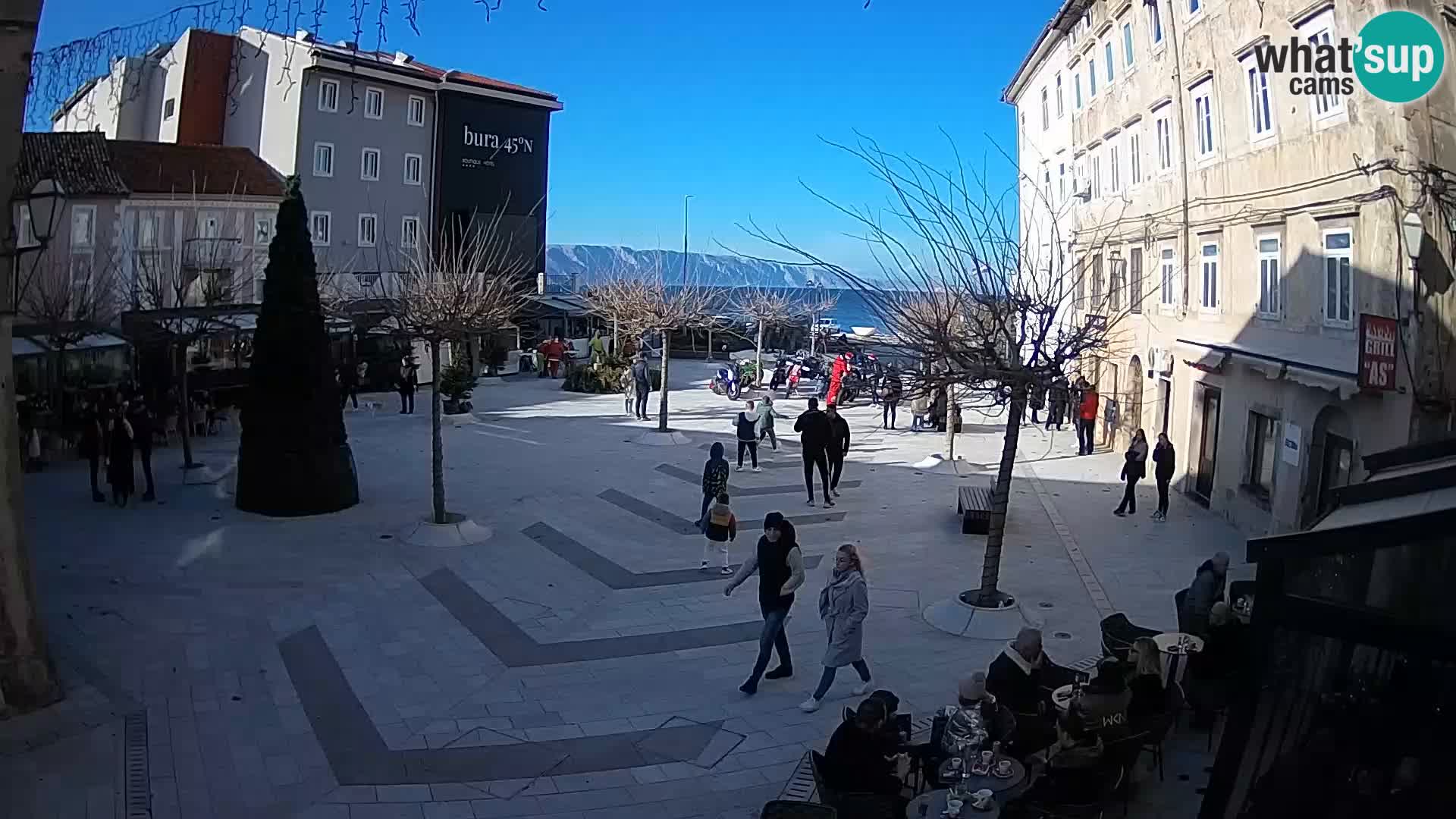 Centre de la ville de Senj – Place Pavlin – Live Cam Dalmatie