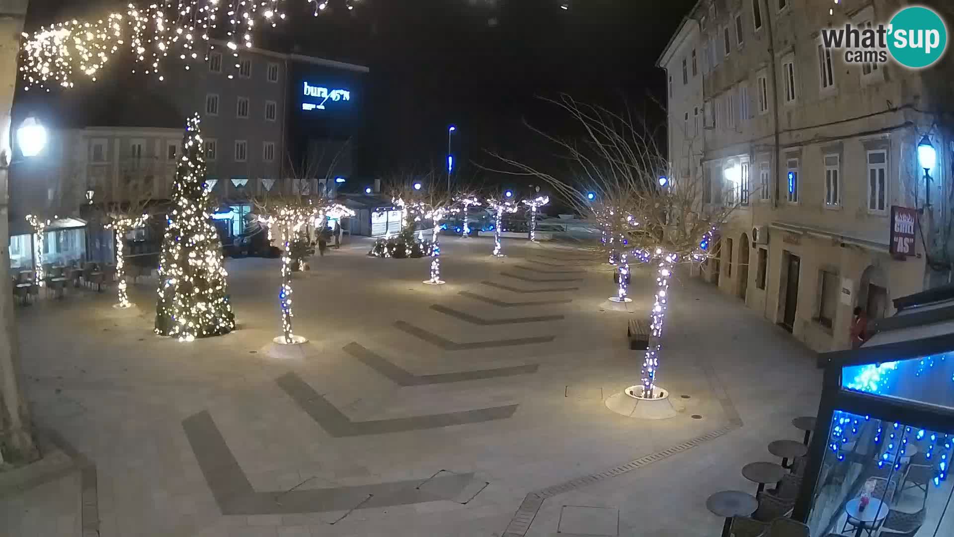 Zentrum der Stadt Senj – Pavlin platz – Live Cam Dalmatia