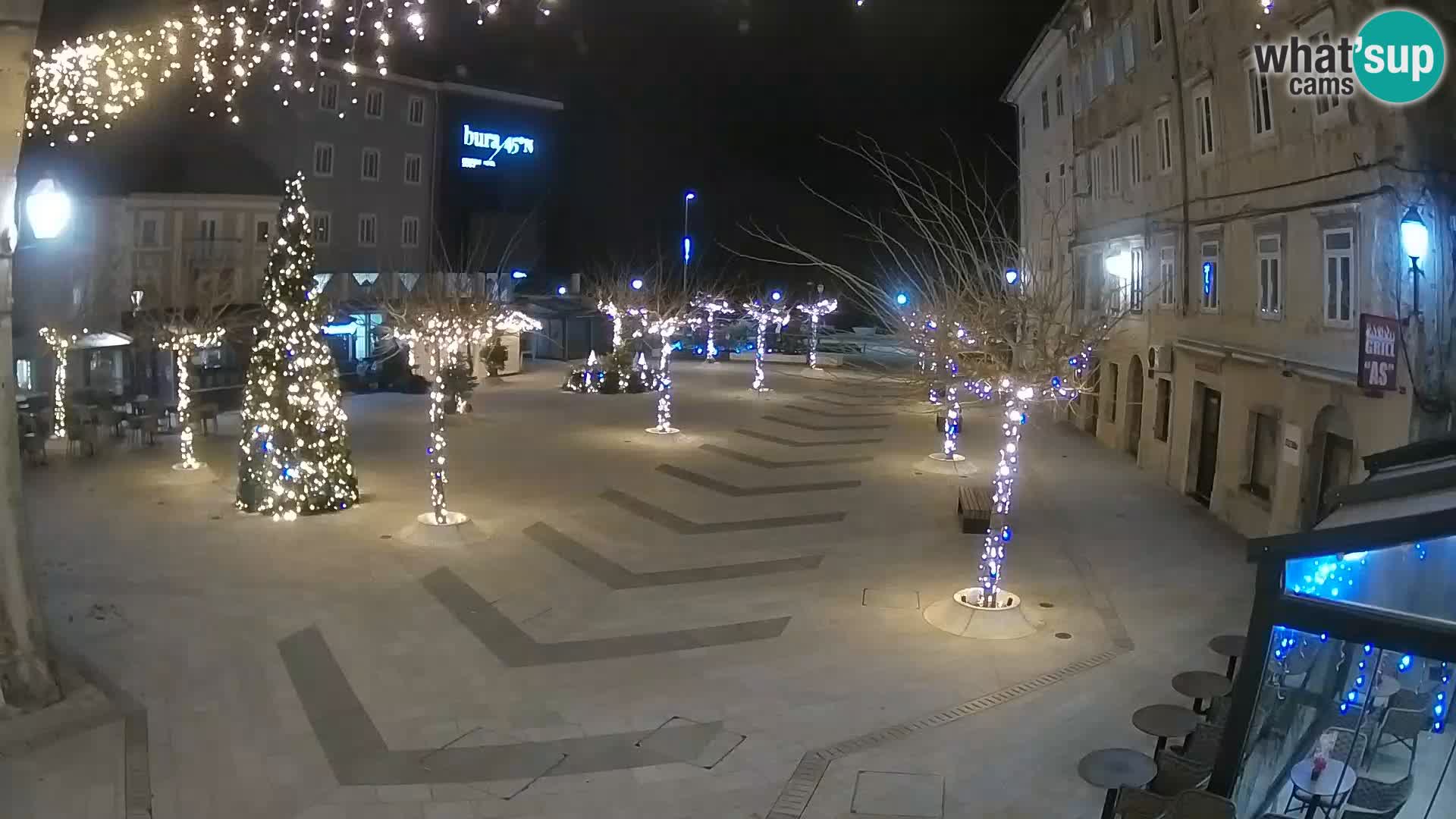 Zentrum der Stadt Senj – Pavlin platz – Live Cam Dalmatia