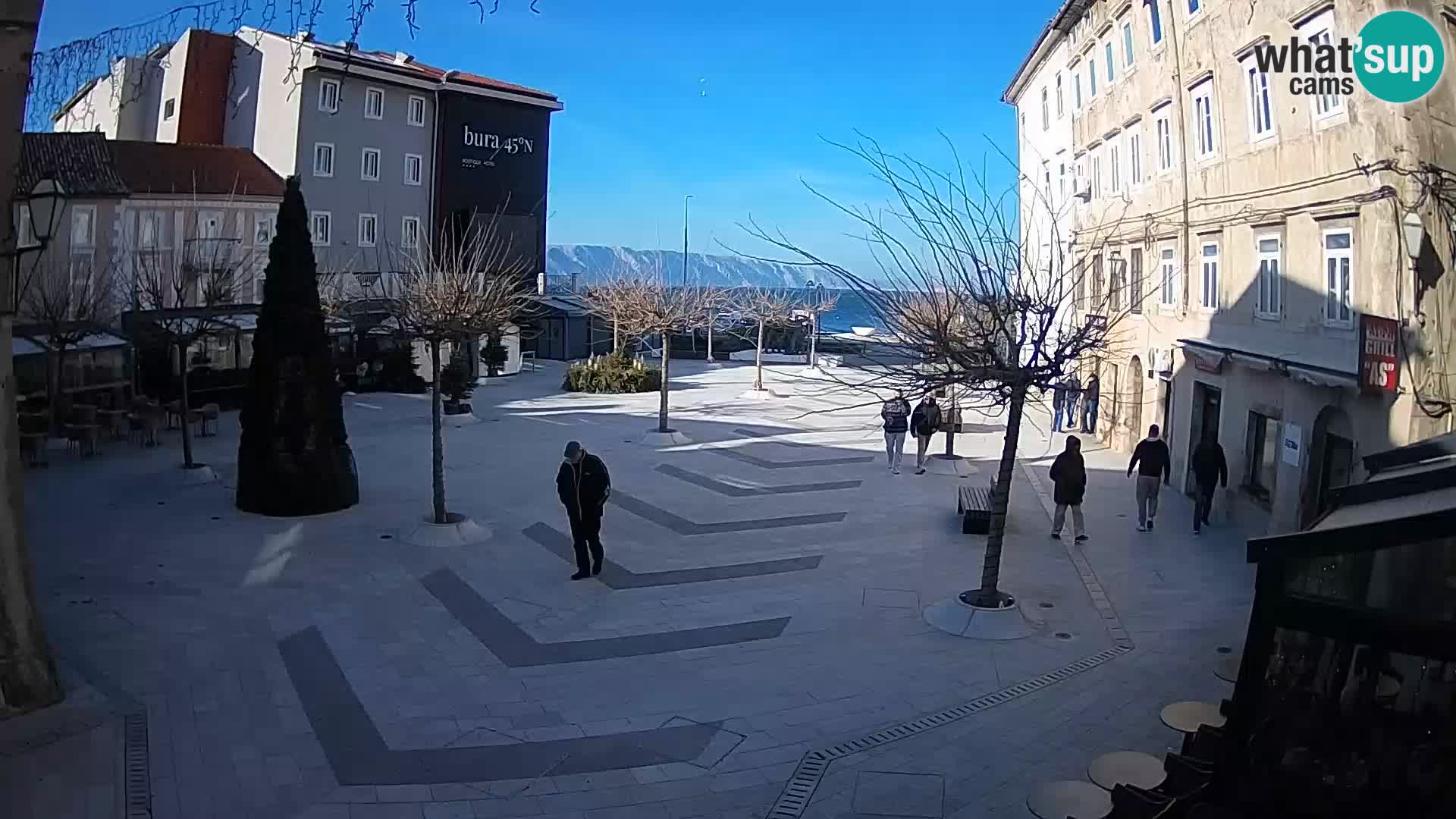 Zentrum der Stadt Senj – Pavlin platz – Live Cam Dalmatia