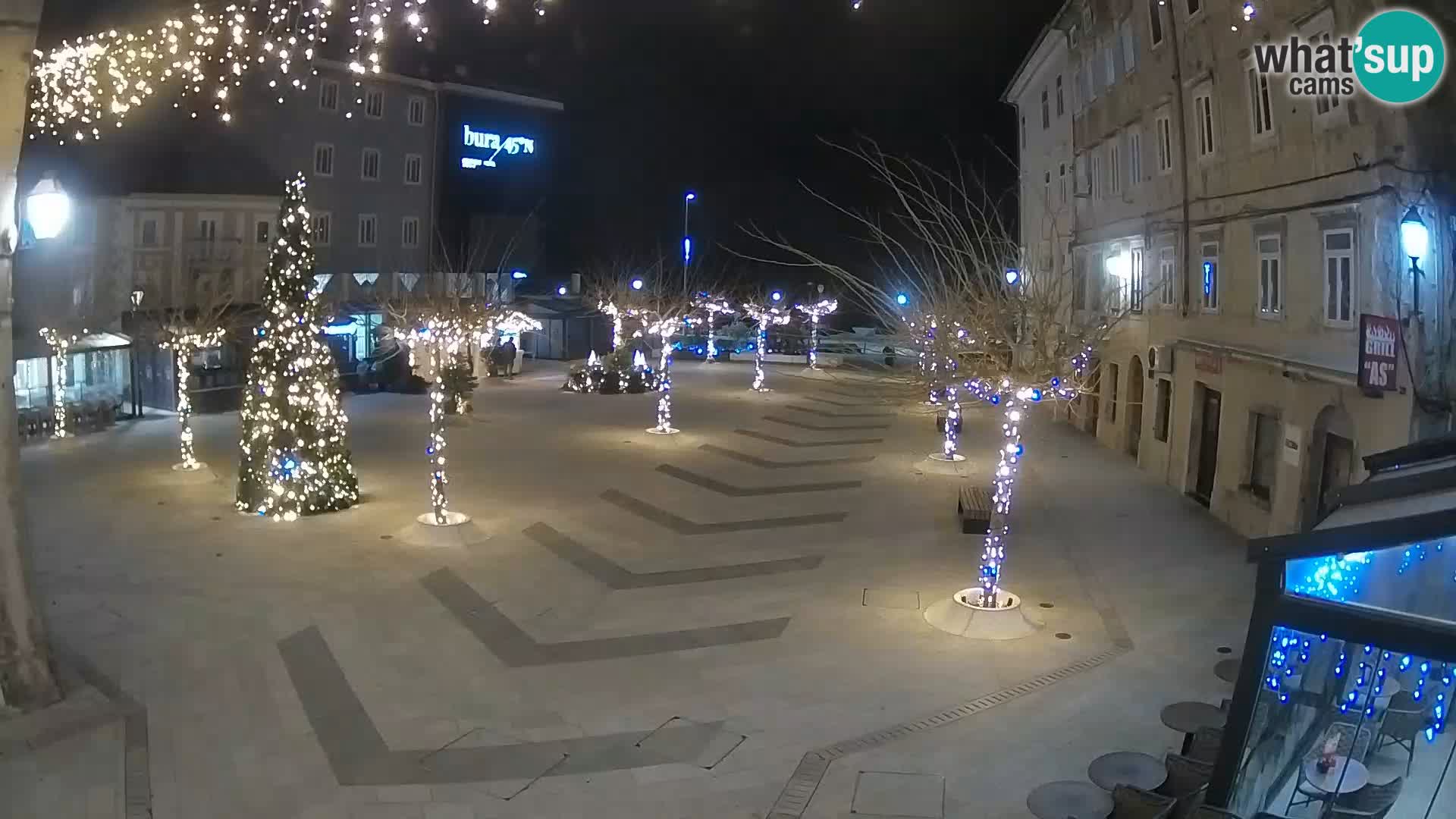 Centro de la ciudad de Senj – plaza Pavlin – Live Cam Dalmacia