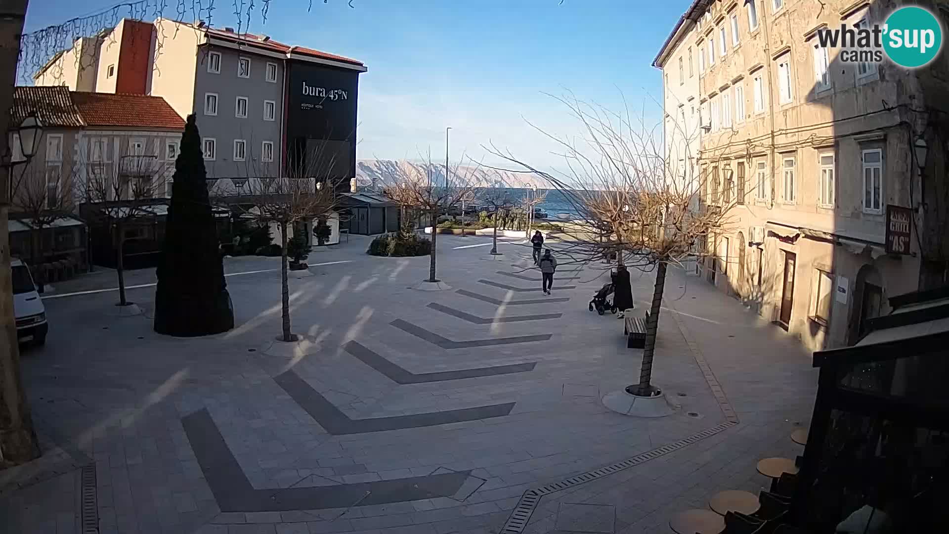 Centro de la ciudad de Senj – plaza Pavlin – Live Cam Dalmacia