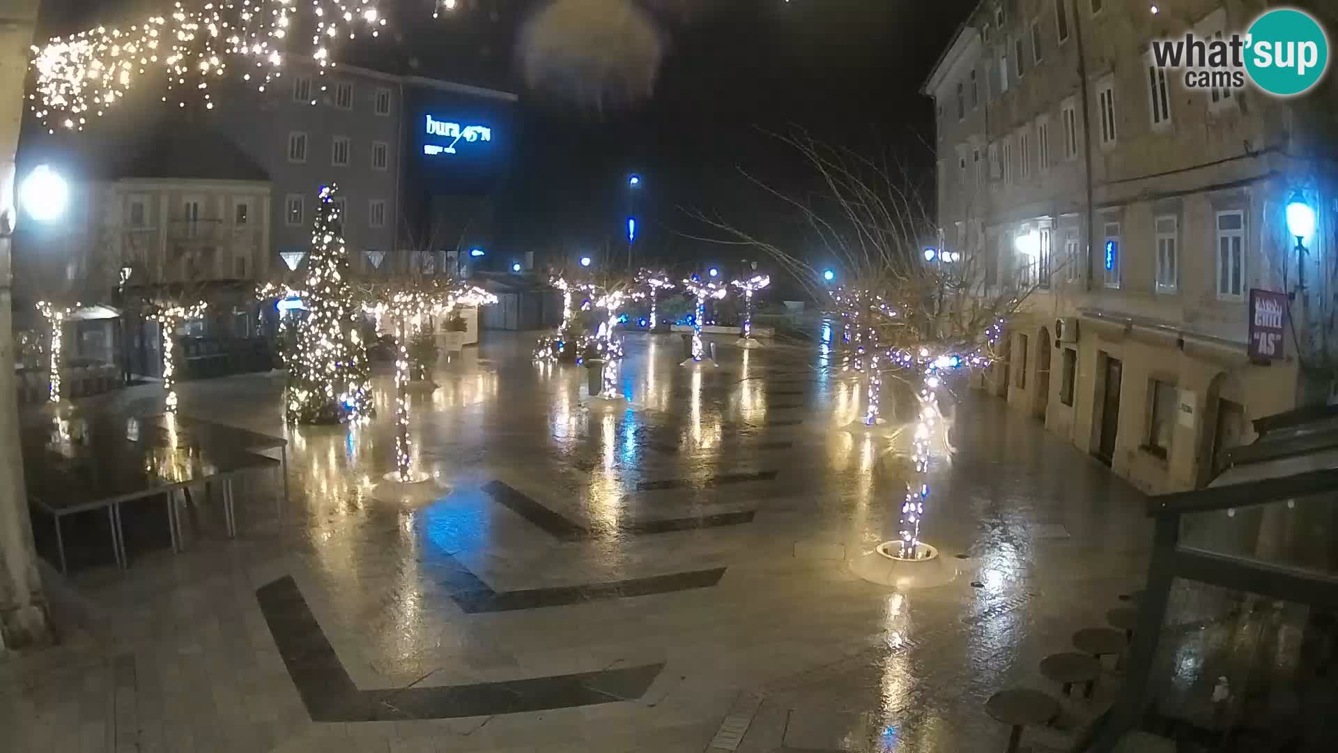 Zentrum der Stadt Senj – Pavlin platz – Live Cam Dalmatia