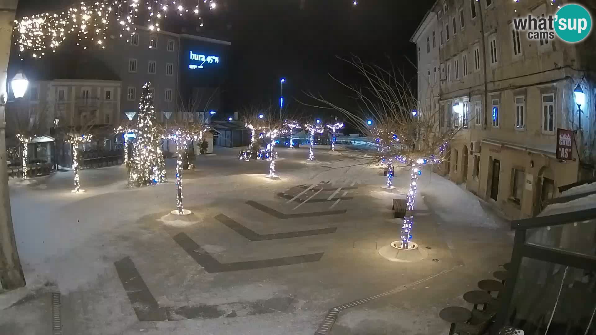 Center mesta Senj – Pavlinski trg – spletne kamere Dalmacija