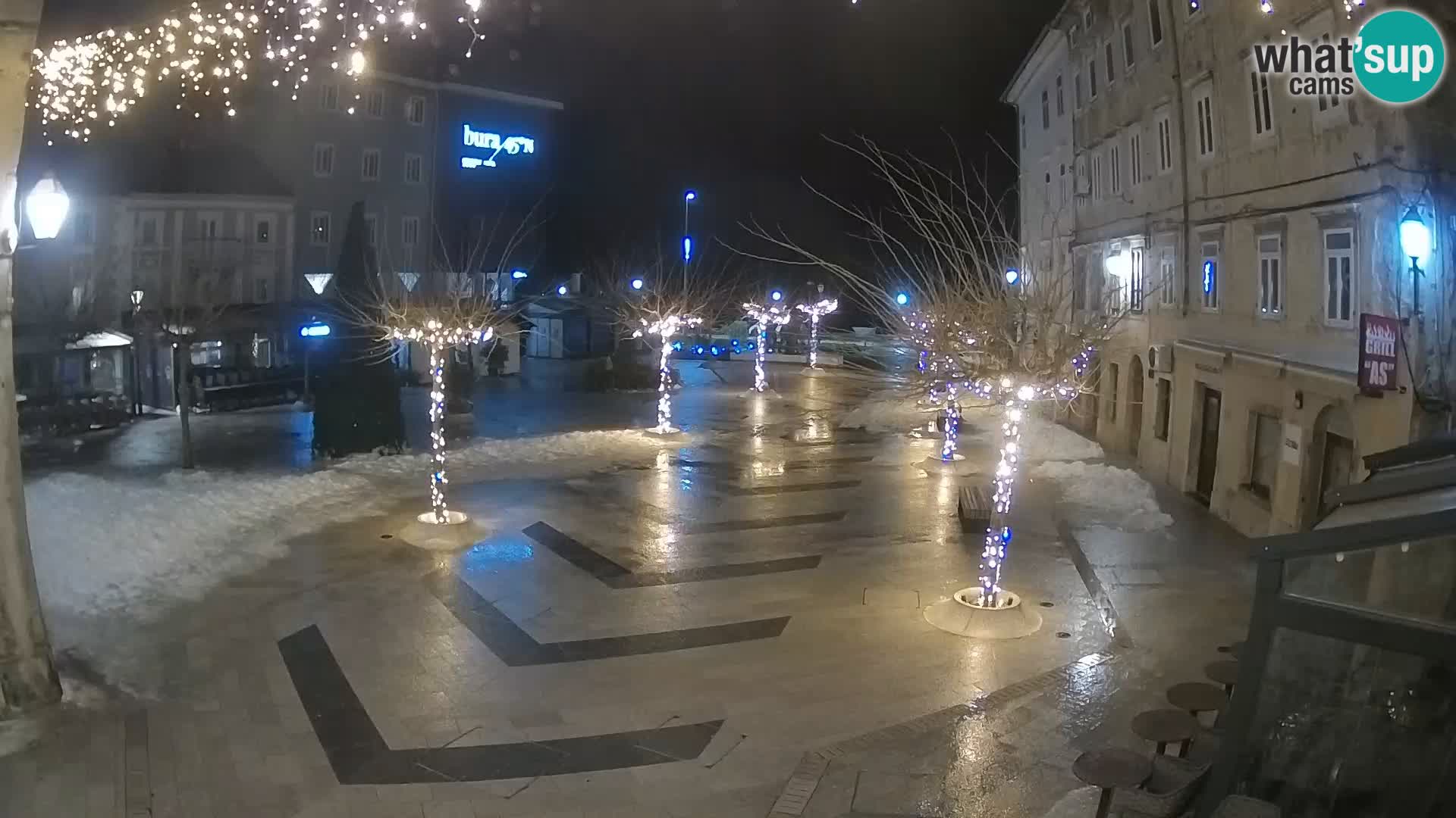 Center mesta Senj – Pavlinski trg – spletne kamere Dalmacija