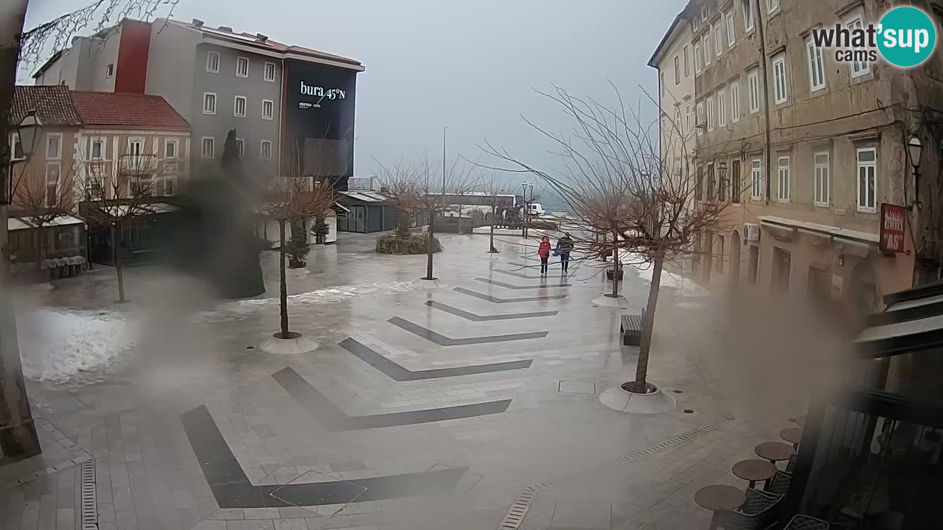 Center mesta Senj – Pavlinski trg – spletne kamere Dalmacija