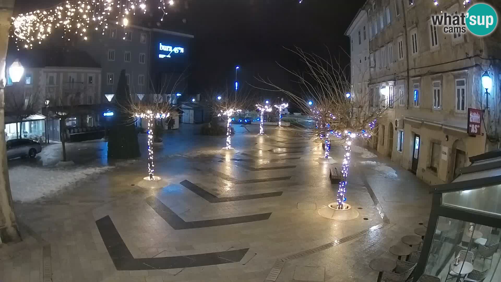 Zentrum der Stadt Senj – Pavlin platz – Live Cam Dalmatia