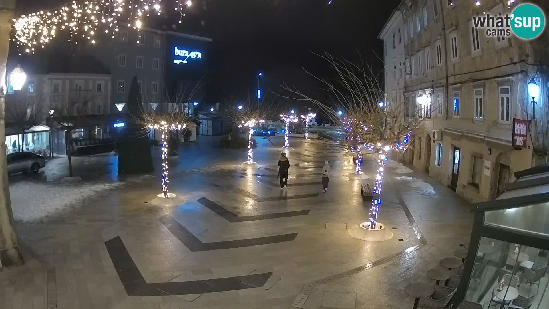 Zentrum der Stadt Senj – Pavlin platz – Live Cam Dalmatia