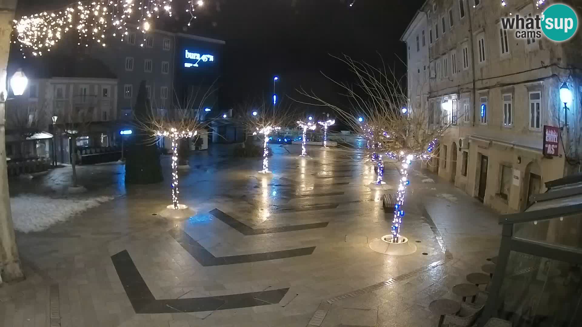 Centro de la ciudad de Senj – plaza Pavlin – Live Cam Dalmacia