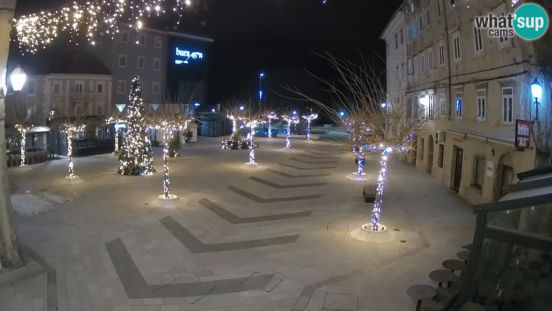 Centro de la ciudad de Senj – plaza Pavlin – Live Cam Dalmacia