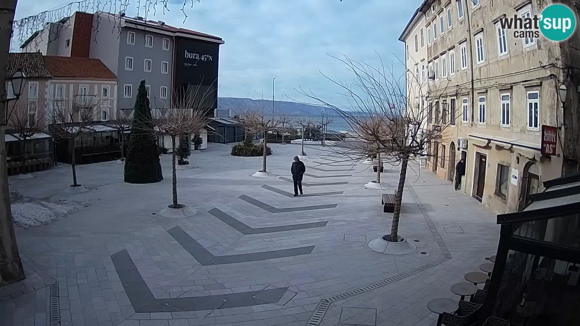 Center mesta Senj – Pavlinski trg – spletne kamere Dalmacija