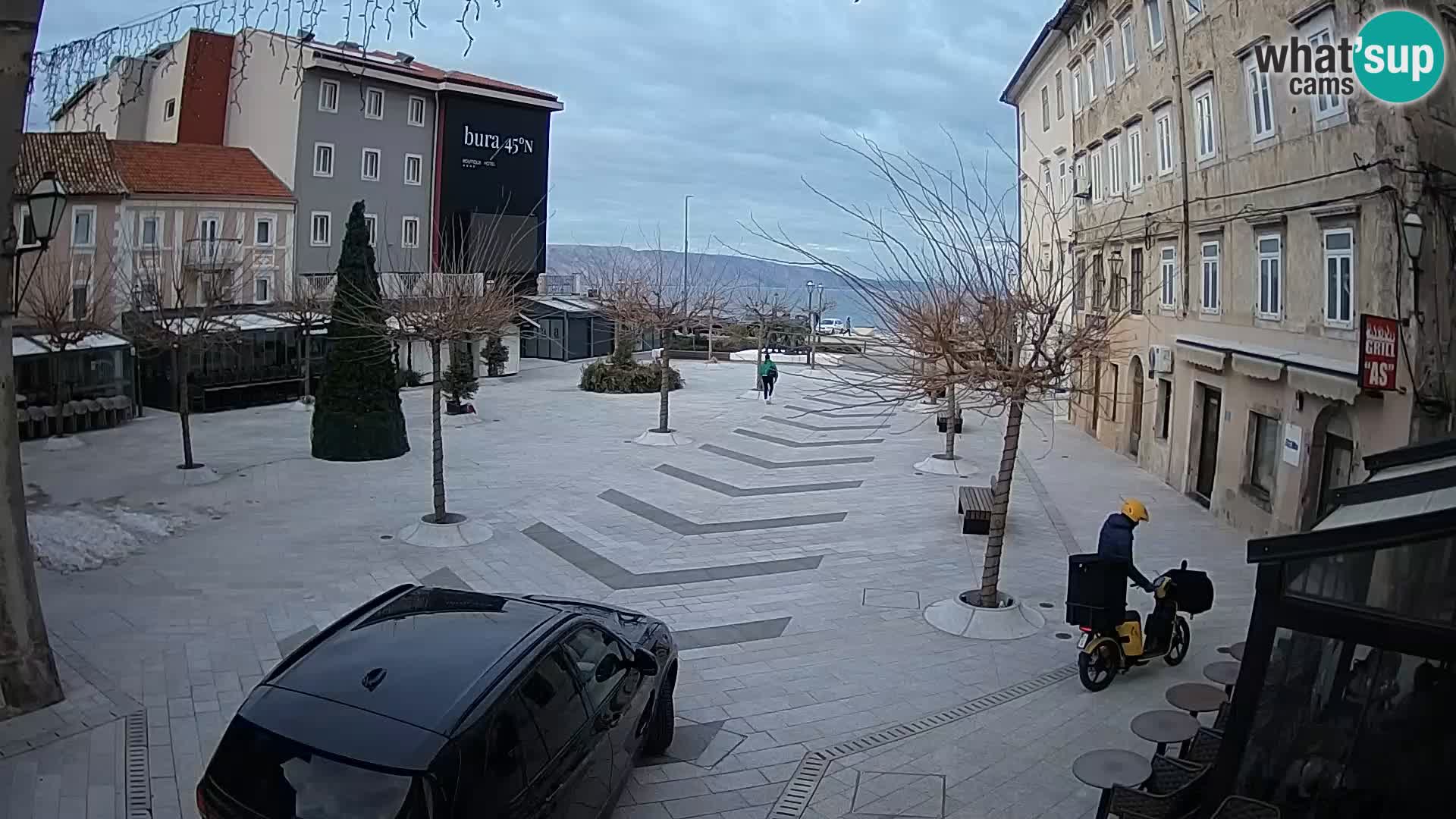 Centro de la ciudad de Senj – plaza Pavlin – Live Cam Dalmacia