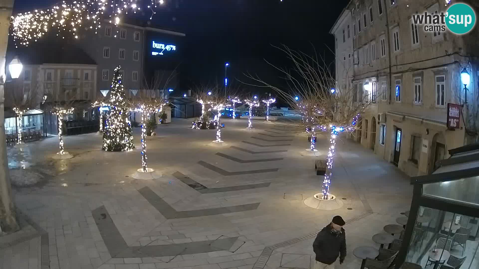 Center mesta Senj – Pavlinski trg – spletne kamere Dalmacija