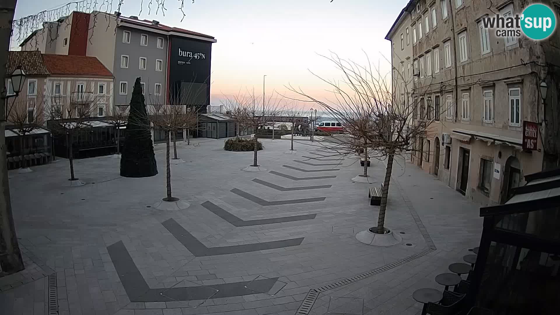 Center of Senj city – Pavlin square – Live Cam Dalmatia