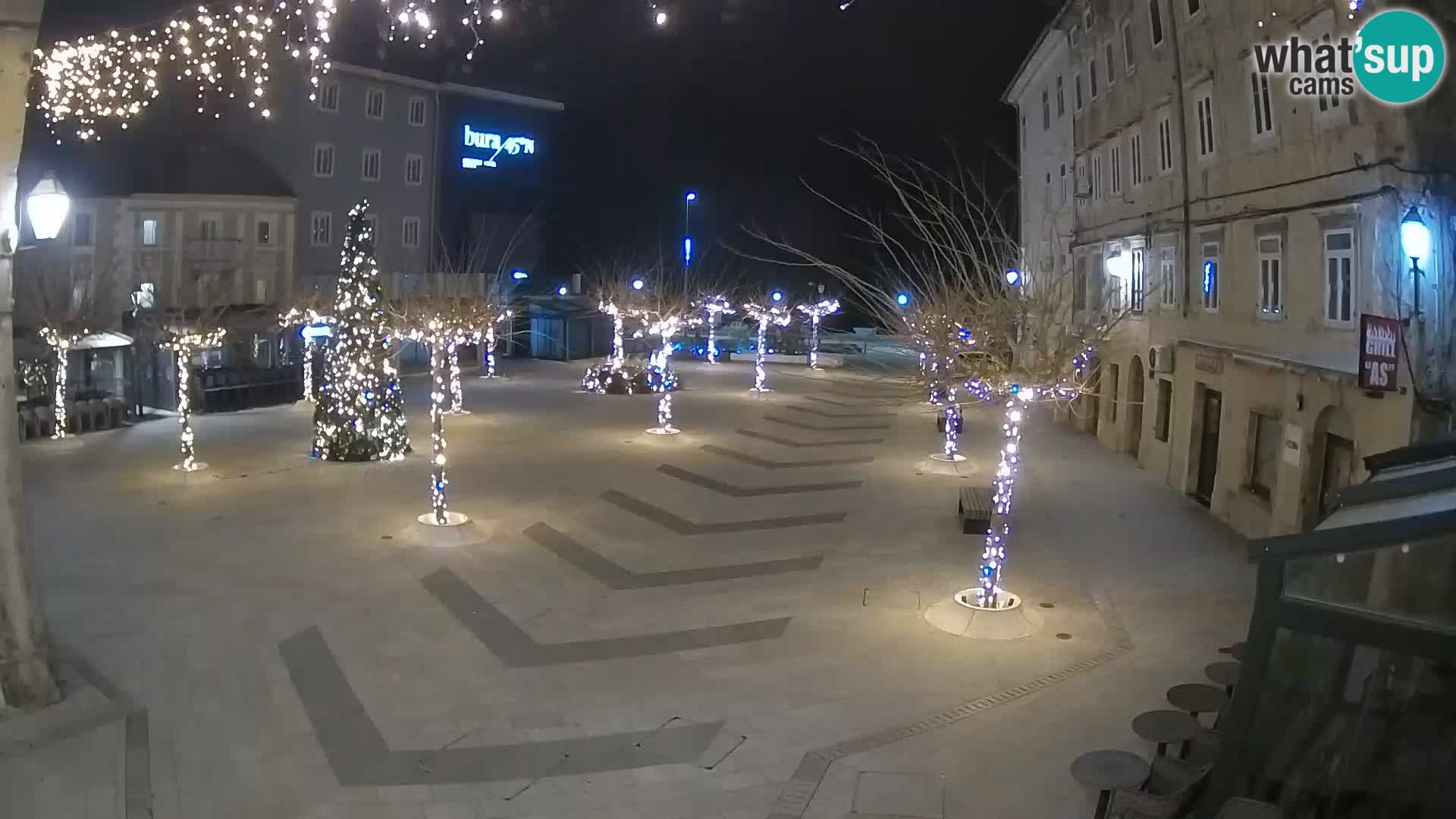Centro de la ciudad de Senj – plaza Pavlin – Live Cam Dalmacia