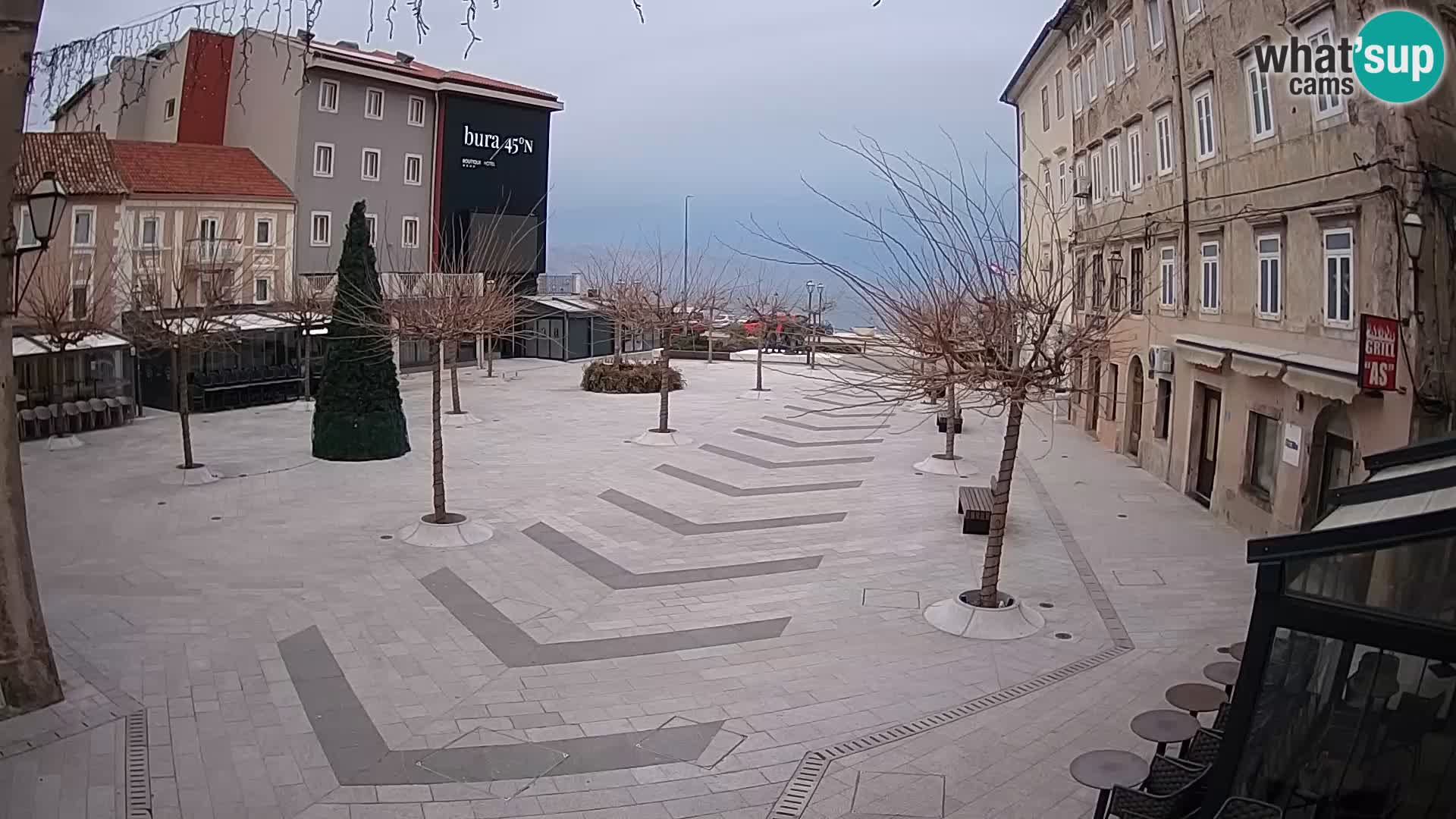 Centro de la ciudad de Senj – plaza Pavlin – Live Cam Dalmacia