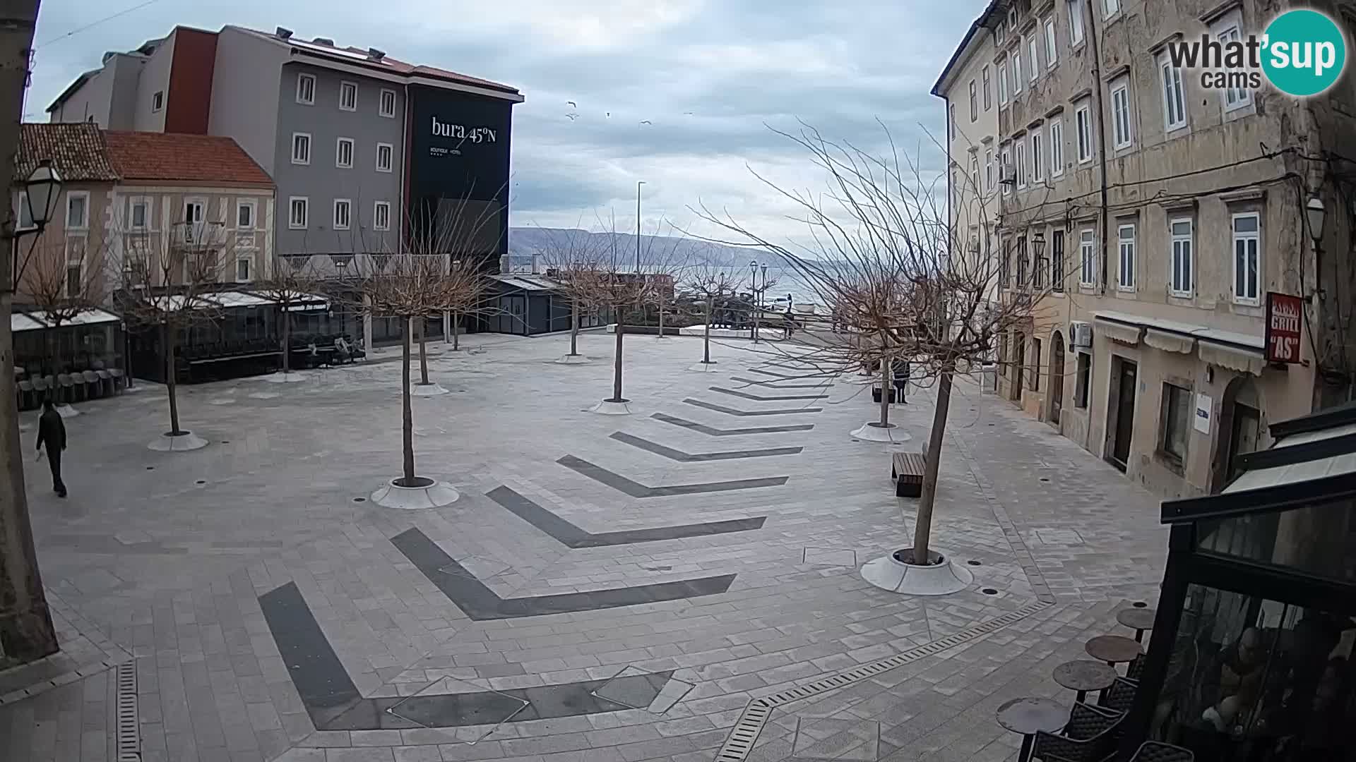 Center of Senj city – Pavlin square – Live Cam Dalmatia