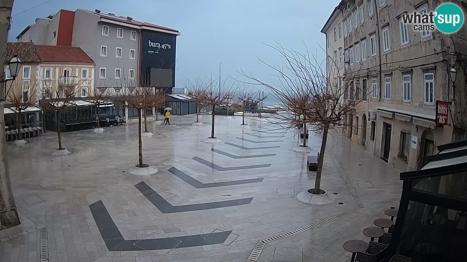Centro de la ciudad de Senj – plaza Pavlin – Live Cam Dalmacia