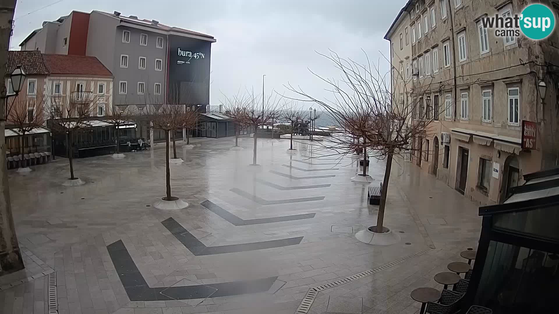 Centre de la ville de Senj – Place Pavlin – Live Cam Dalmatie