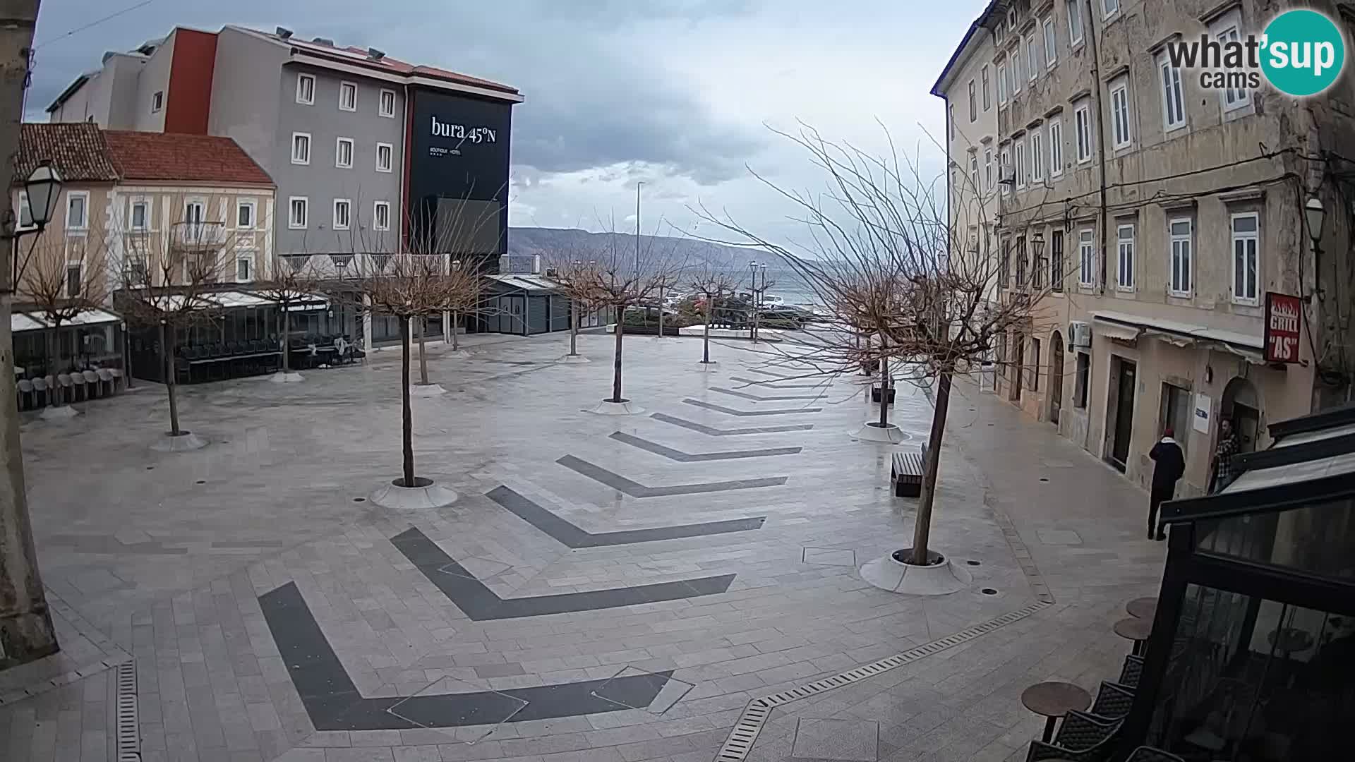 Center of Senj city – Pavlin square – Live Cam Dalmatia