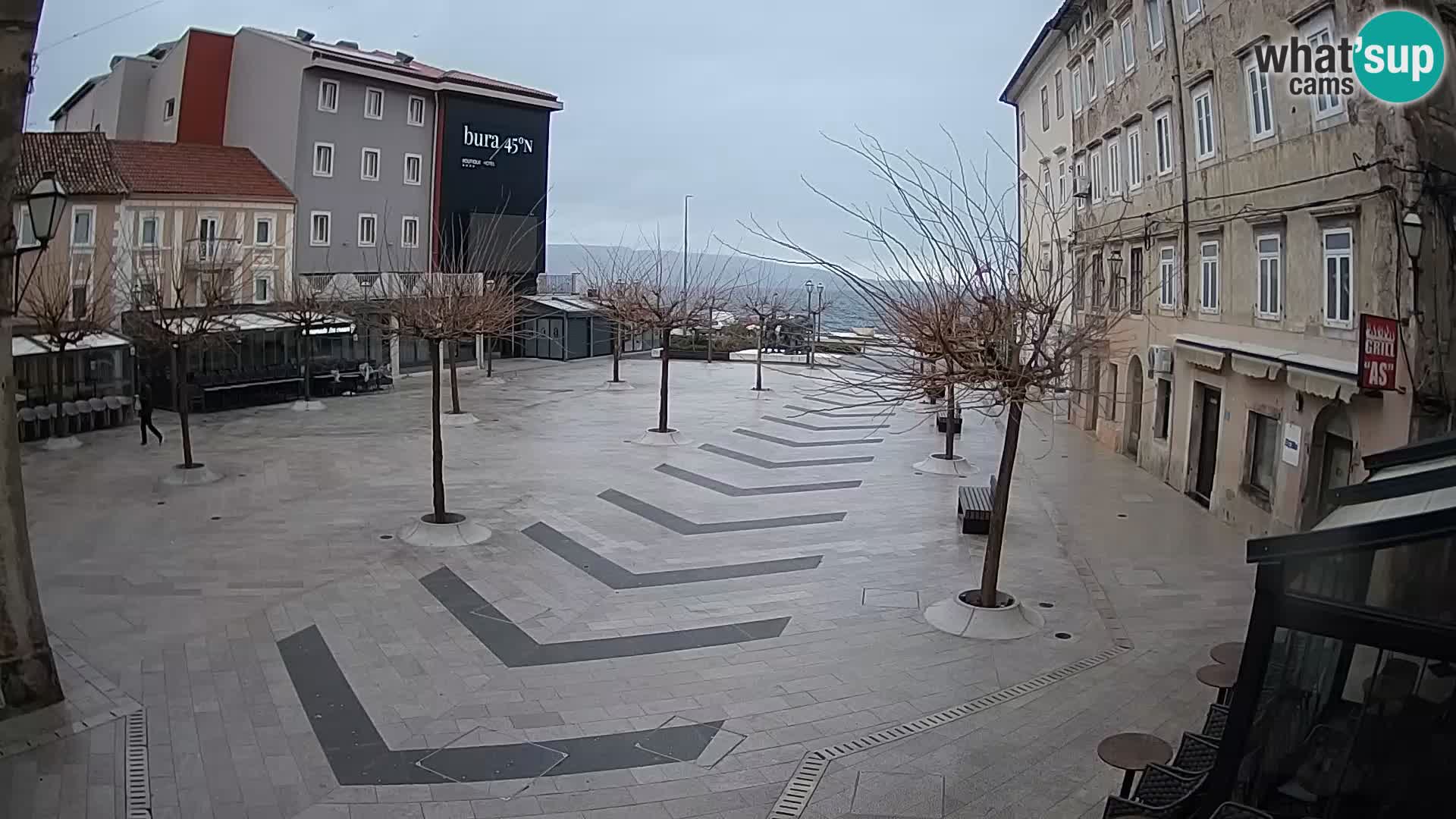 Centre de la ville de Senj – Place Pavlin – Live Cam Dalmatie
