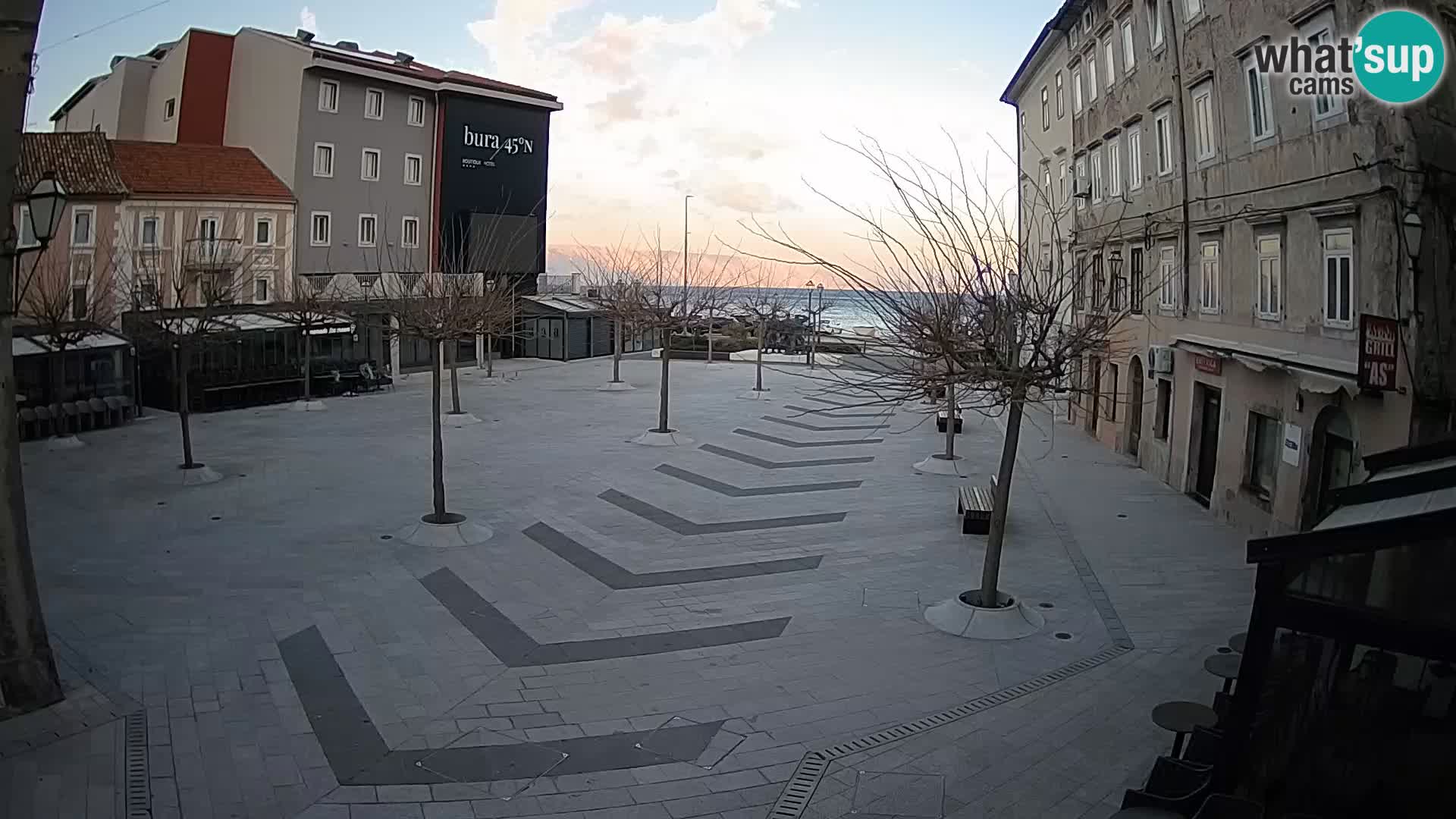 Centro della città di Senj – Piazza Pavlin – Live Cam Dalmazia