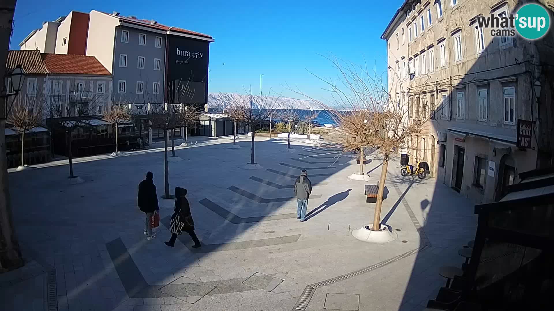 Center of Senj city – Pavlin square – Live Cam Dalmatia
