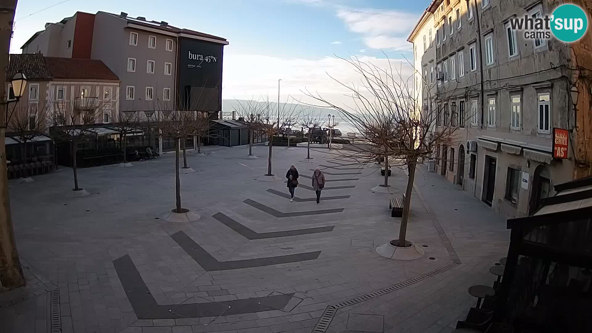 Center of Senj city – Pavlin square – Live Cam Dalmatia