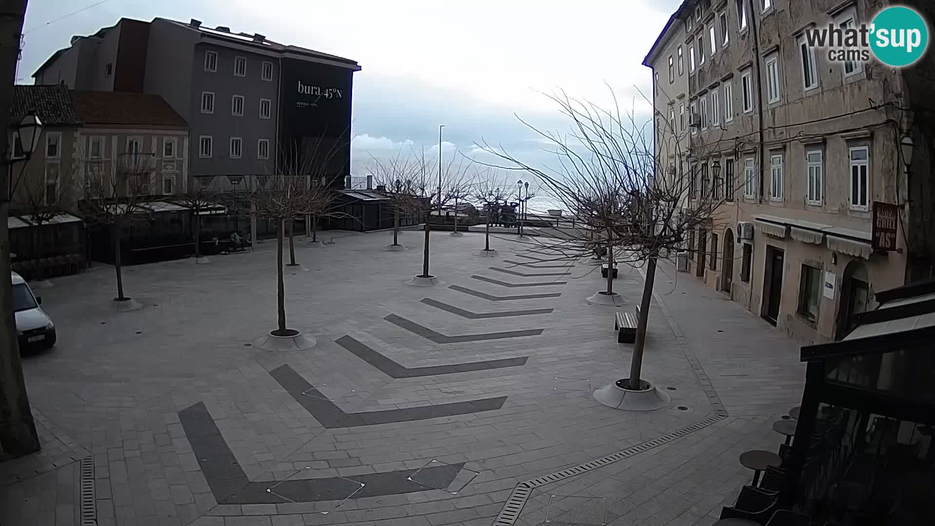 Center of Senj city – Pavlin square – Live Cam Dalmatia