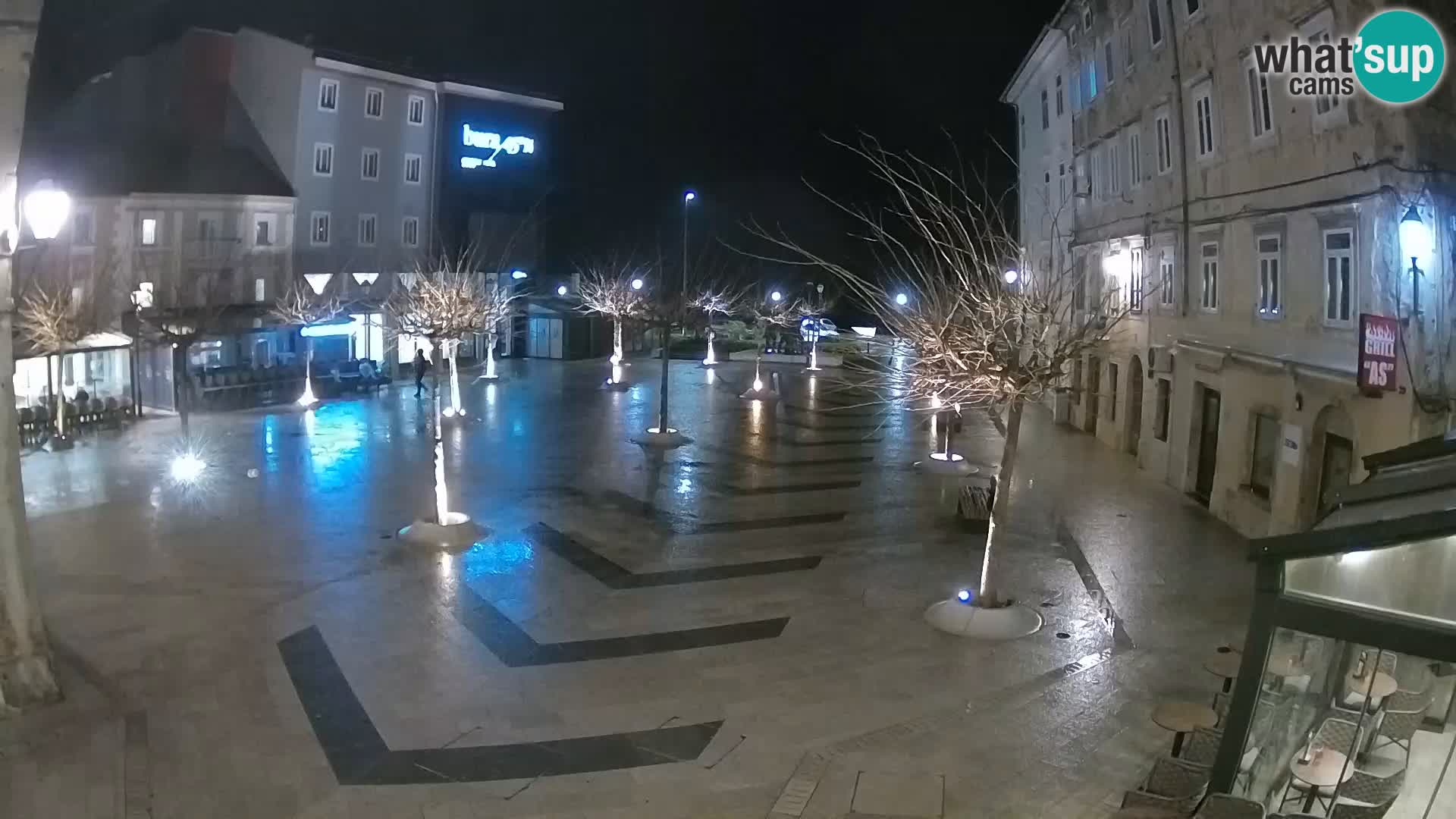 Center mesta Senj – Pavlinski trg – spletne kamere Dalmacija