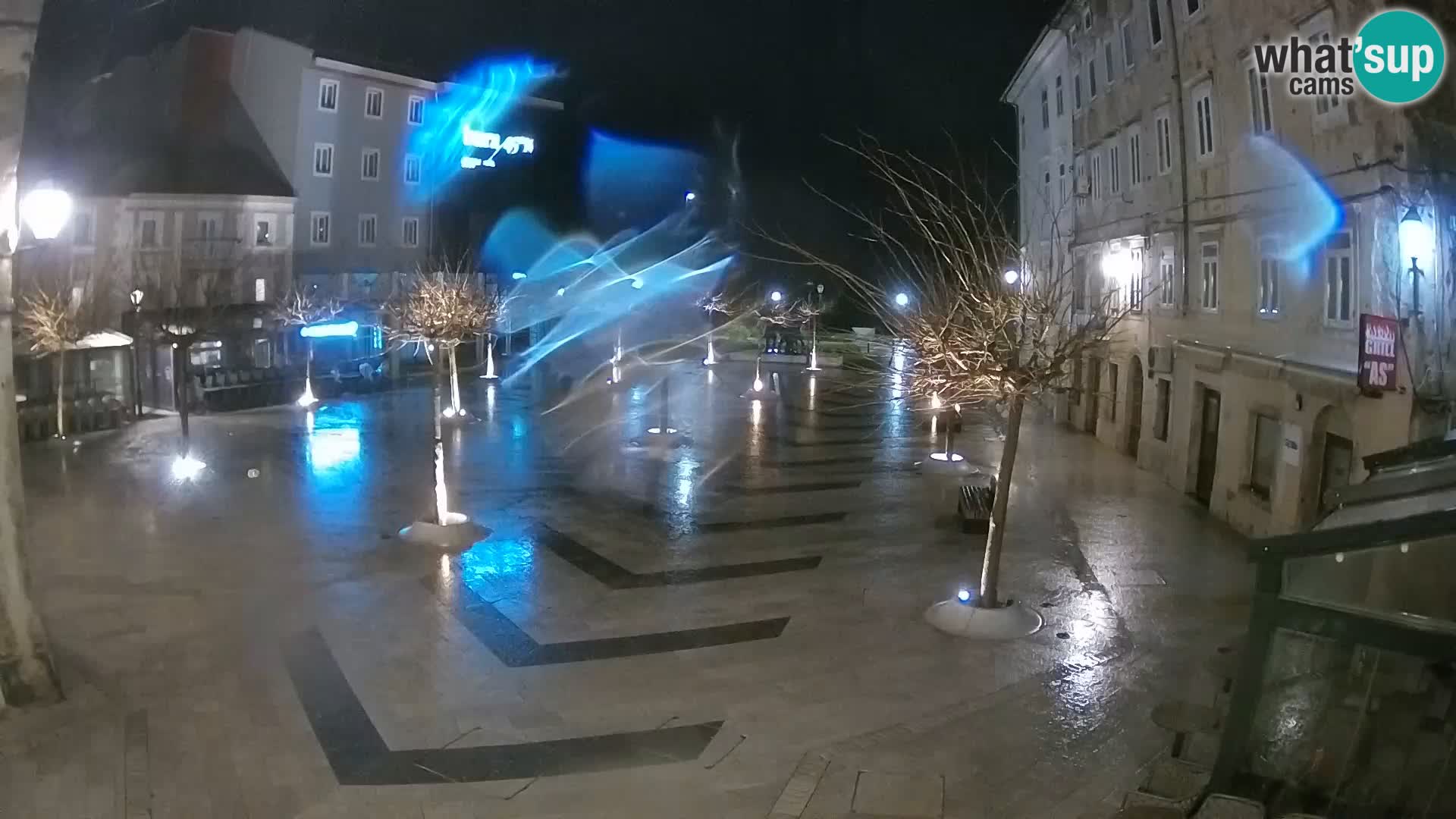 Center mesta Senj – Pavlinski trg – spletne kamere Dalmacija