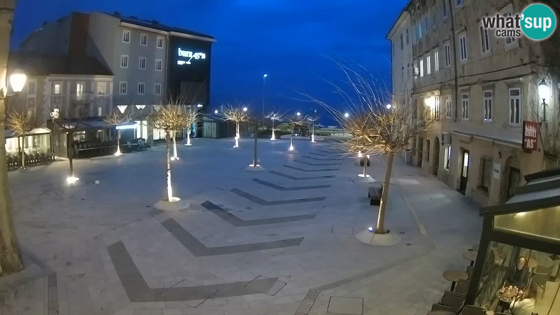 Centro de la ciudad de Senj – plaza Pavlin – Live Cam Dalmacia