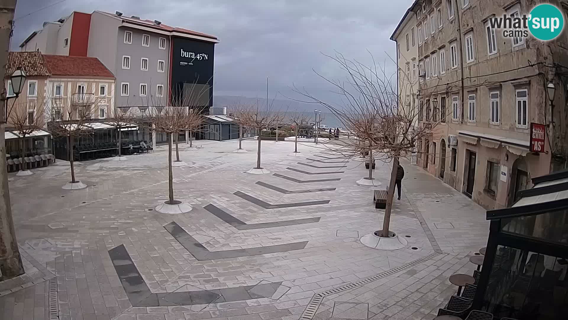 Centro de la ciudad de Senj – plaza Pavlin – Live Cam Dalmacia