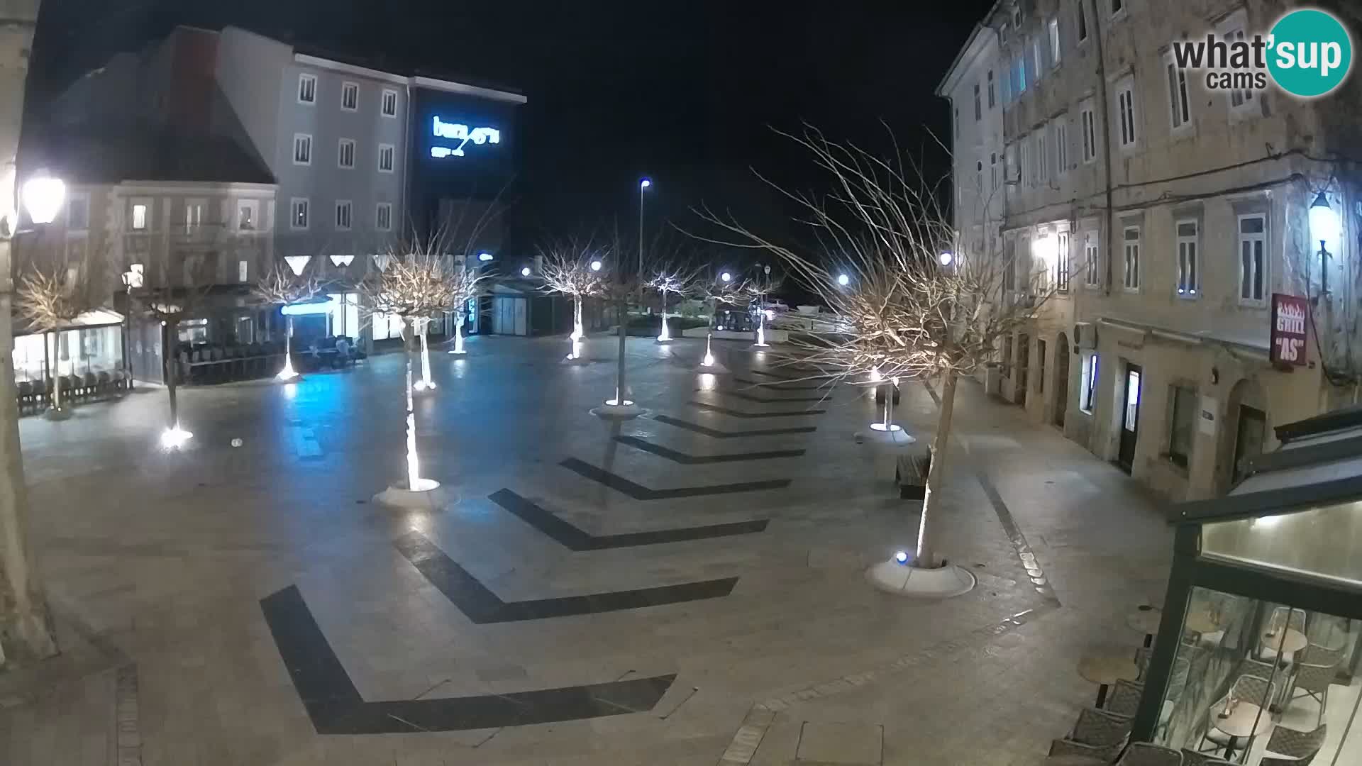Centro de la ciudad de Senj – plaza Pavlin – Live Cam Dalmacia