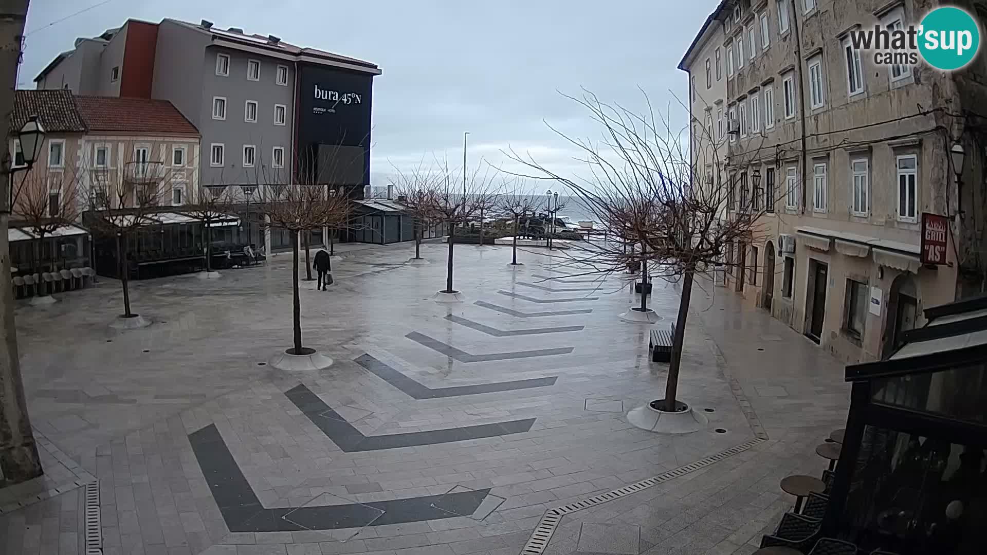 Center of Senj city – Pavlin square – Live Cam Dalmatia