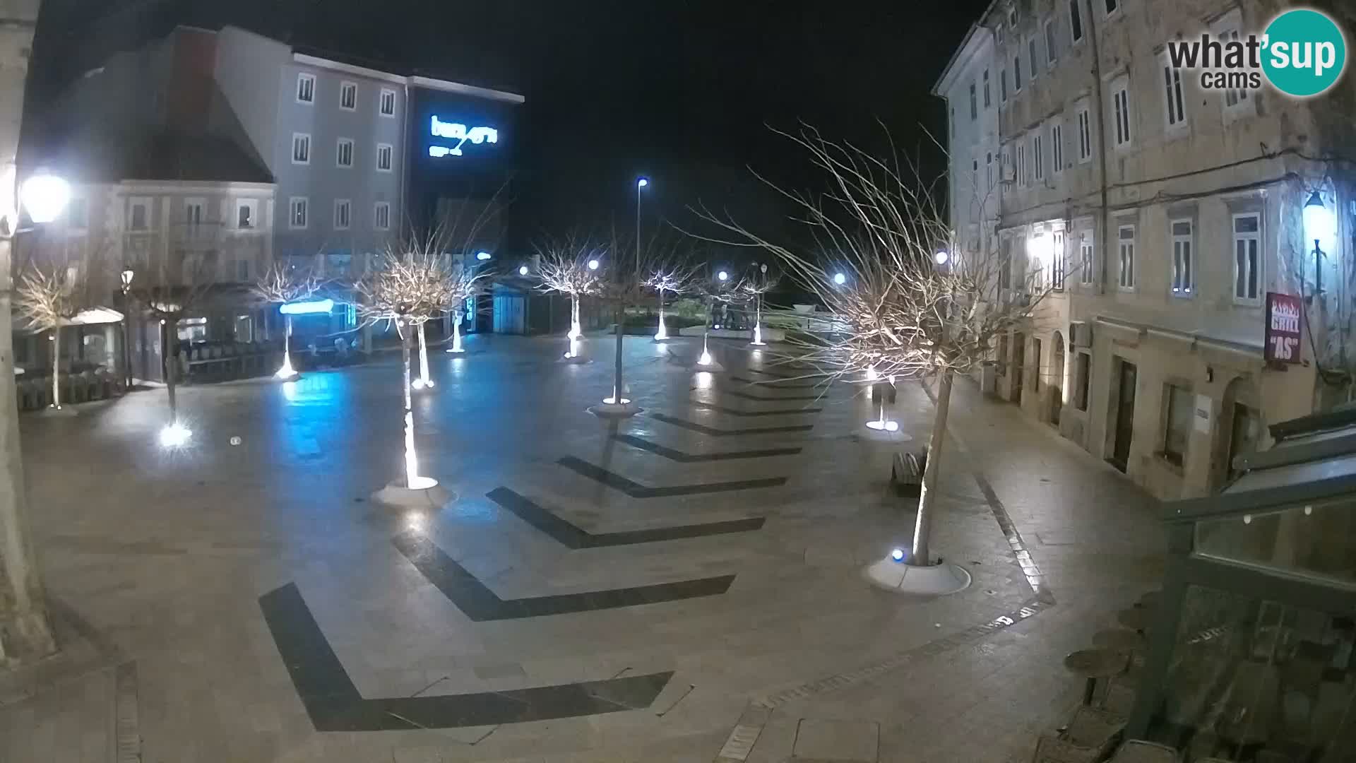 Centro de la ciudad de Senj – plaza Pavlin – Live Cam Dalmacia