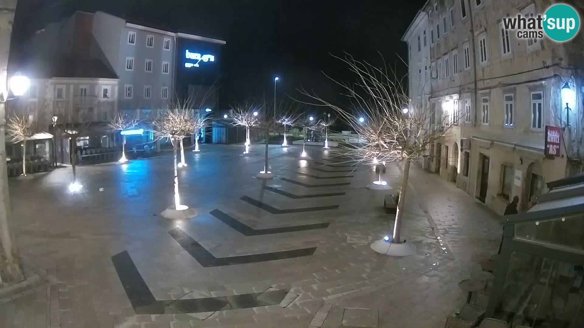 Centro de la ciudad de Senj – plaza Pavlin – Live Cam Dalmacia