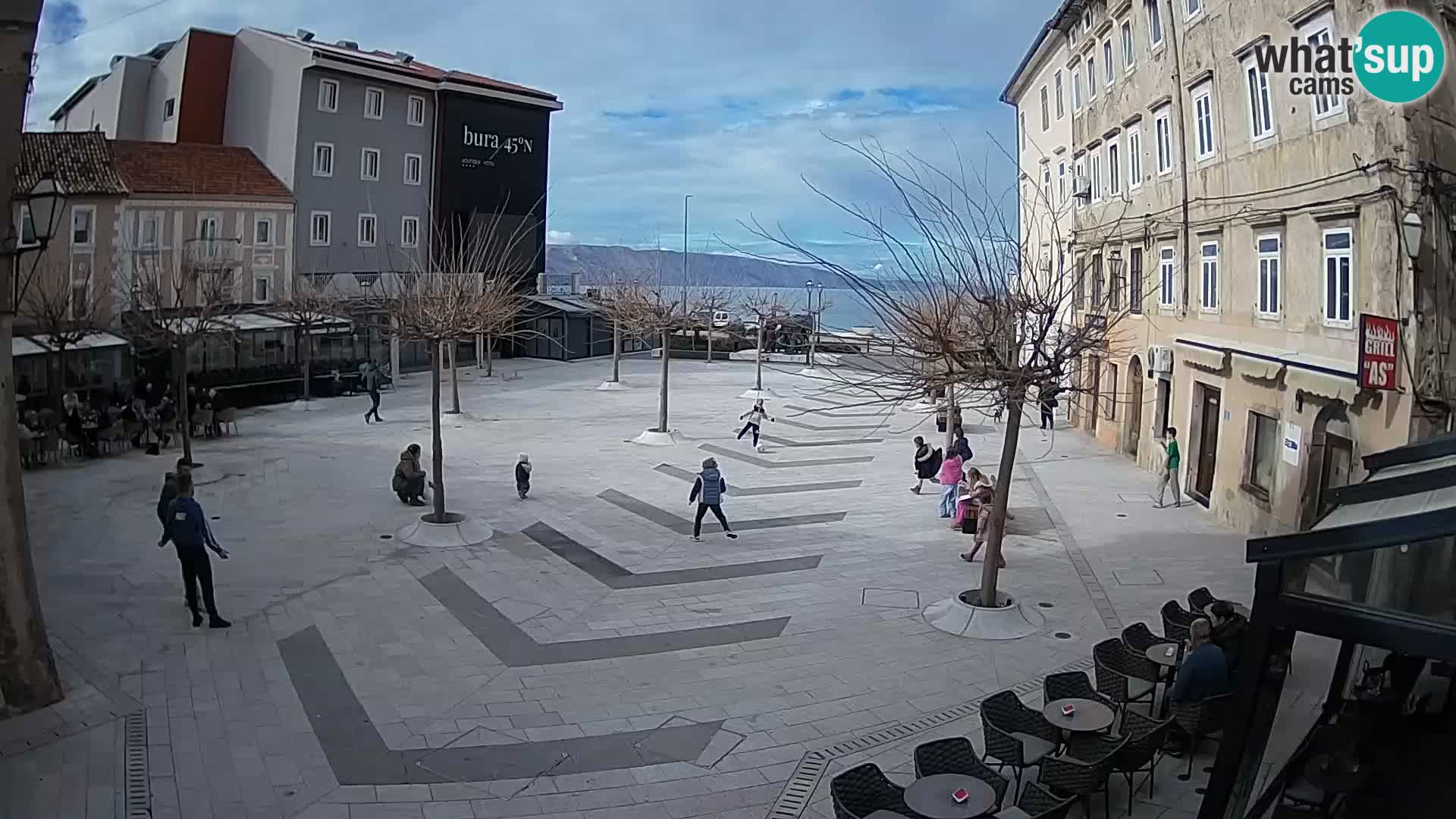 Centro de la ciudad de Senj – plaza Pavlin – Live Cam Dalmacia