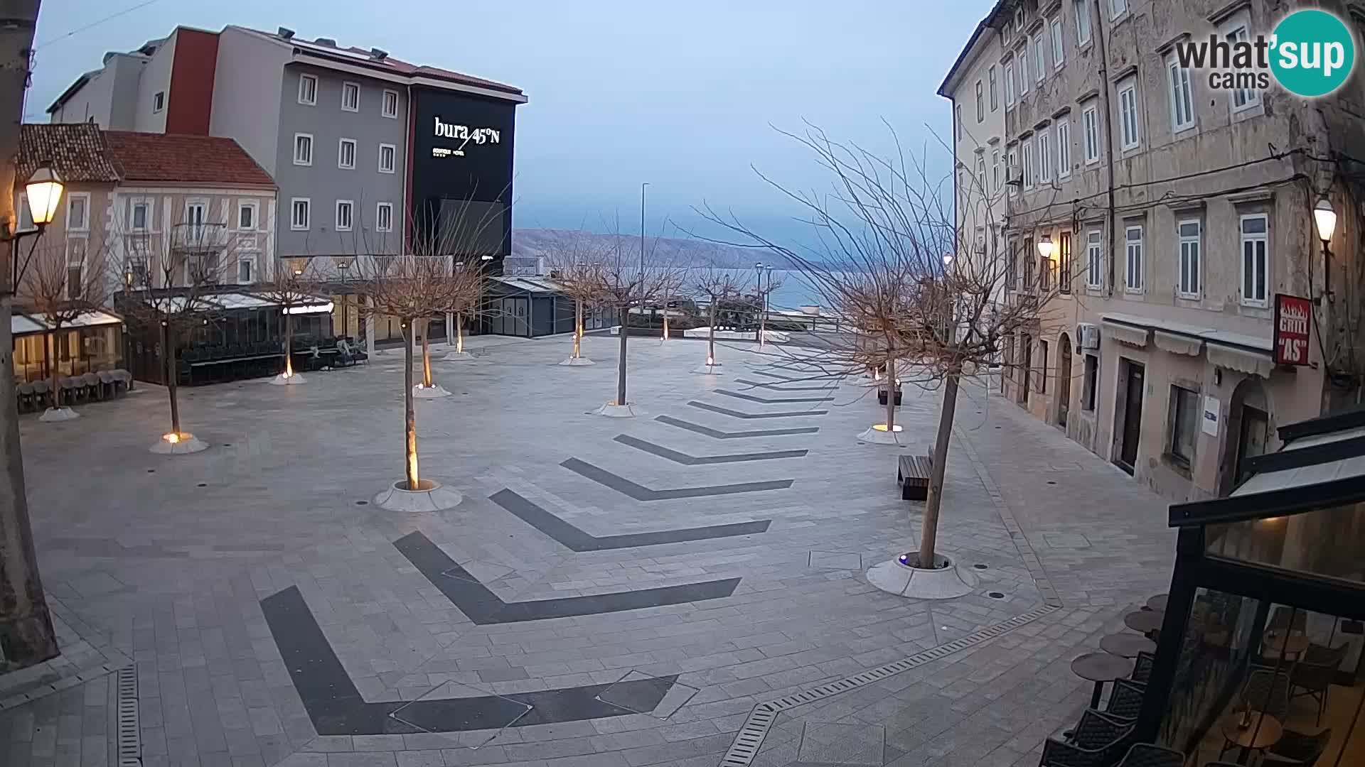 Centro de la ciudad de Senj – plaza Pavlin – Live Cam Dalmacia