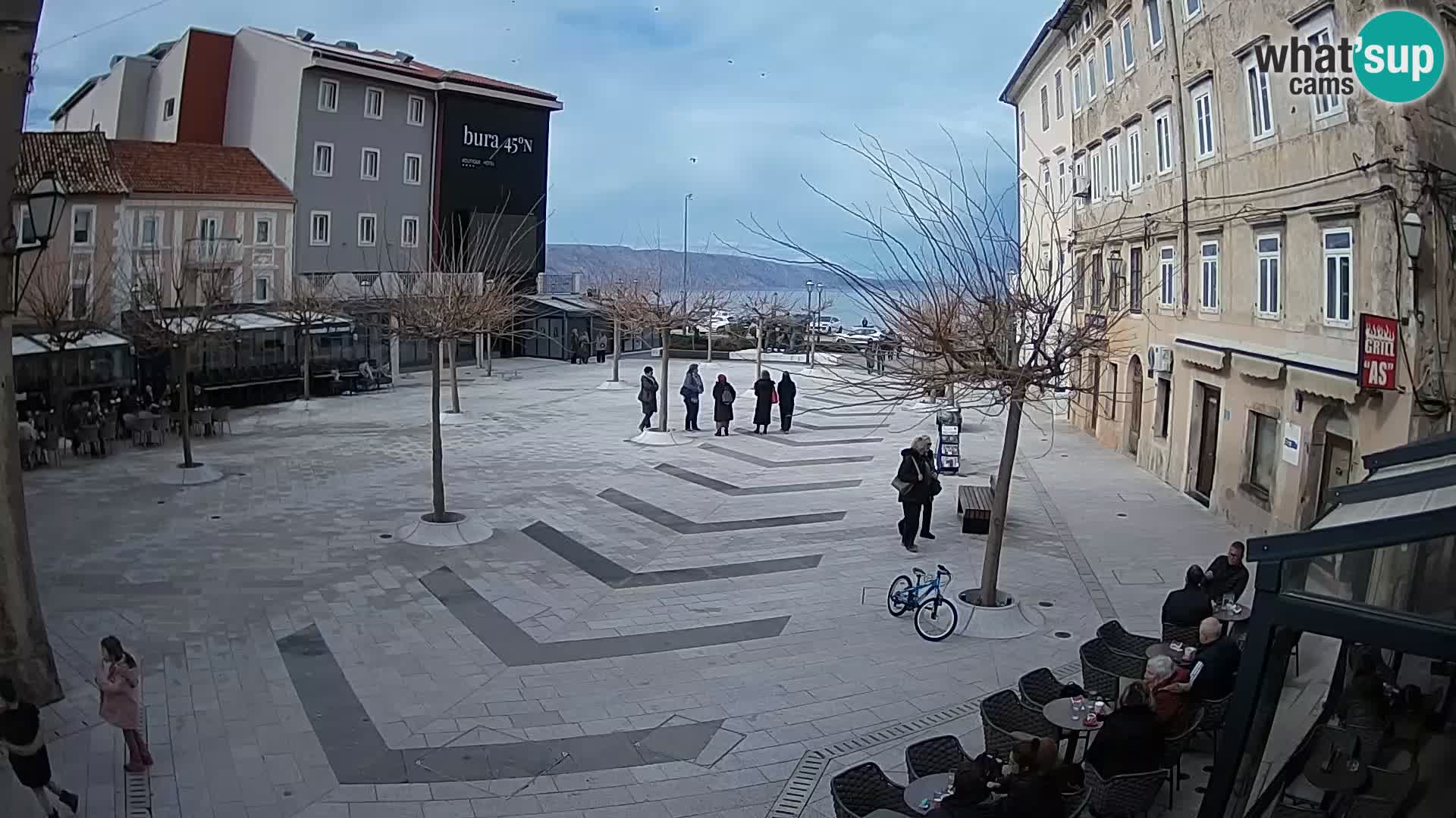 Centro de la ciudad de Senj – plaza Pavlin – Live Cam Dalmacia