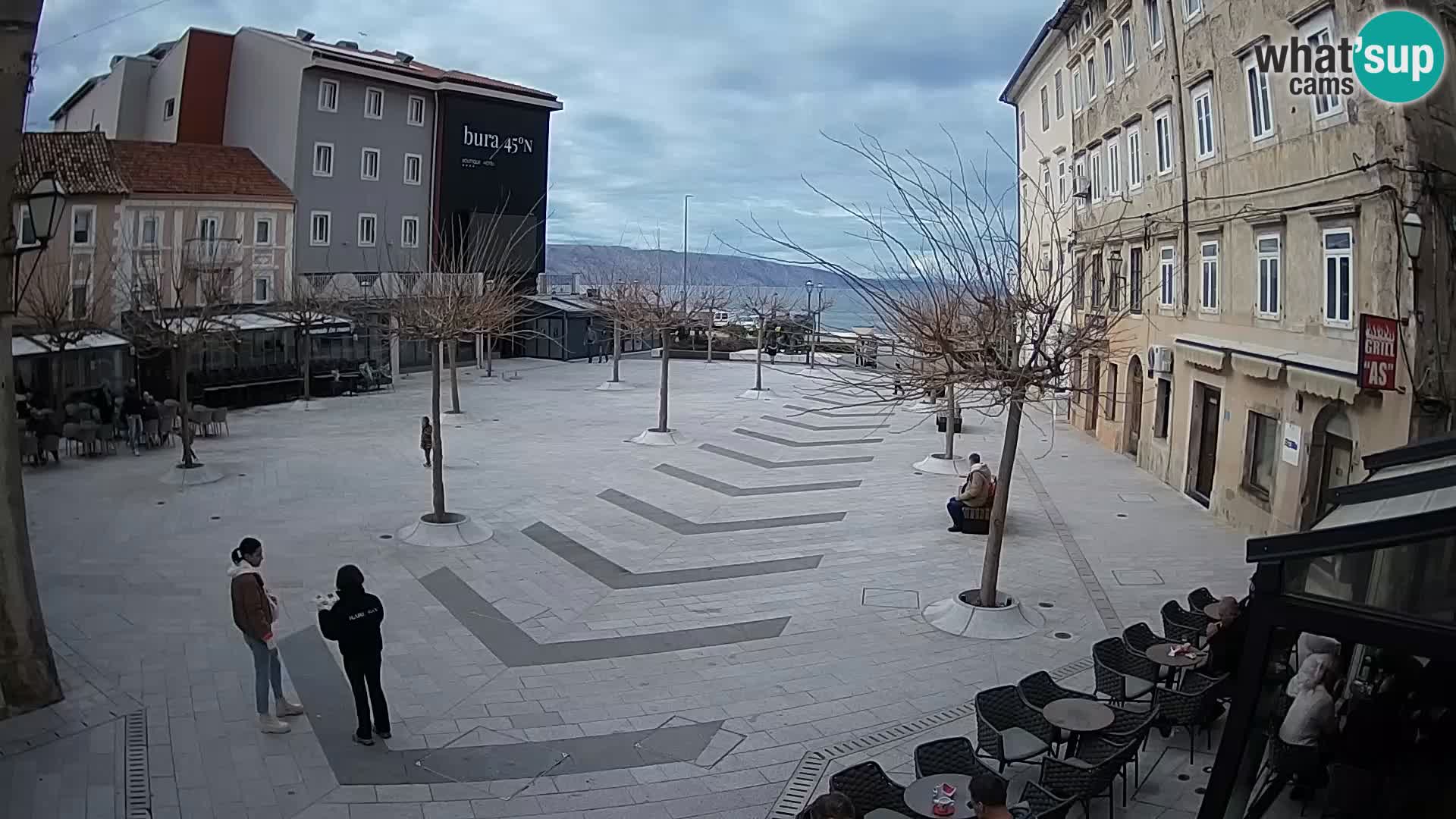 Centro de la ciudad de Senj – plaza Pavlin – Live Cam Dalmacia
