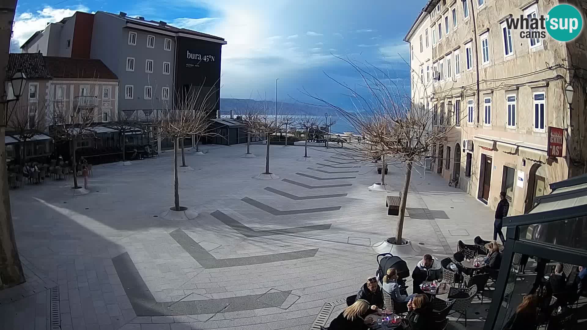 Centro de la ciudad de Senj – plaza Pavlin – Live Cam Dalmacia