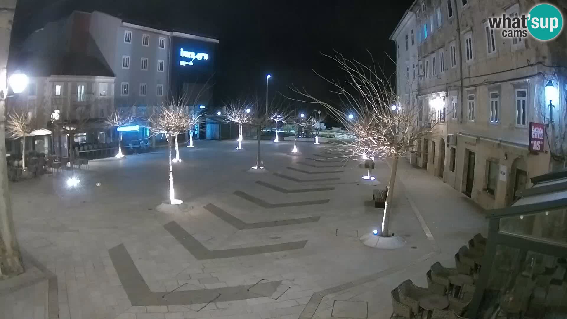 Centro de la ciudad de Senj – plaza Pavlin – Live Cam Dalmacia