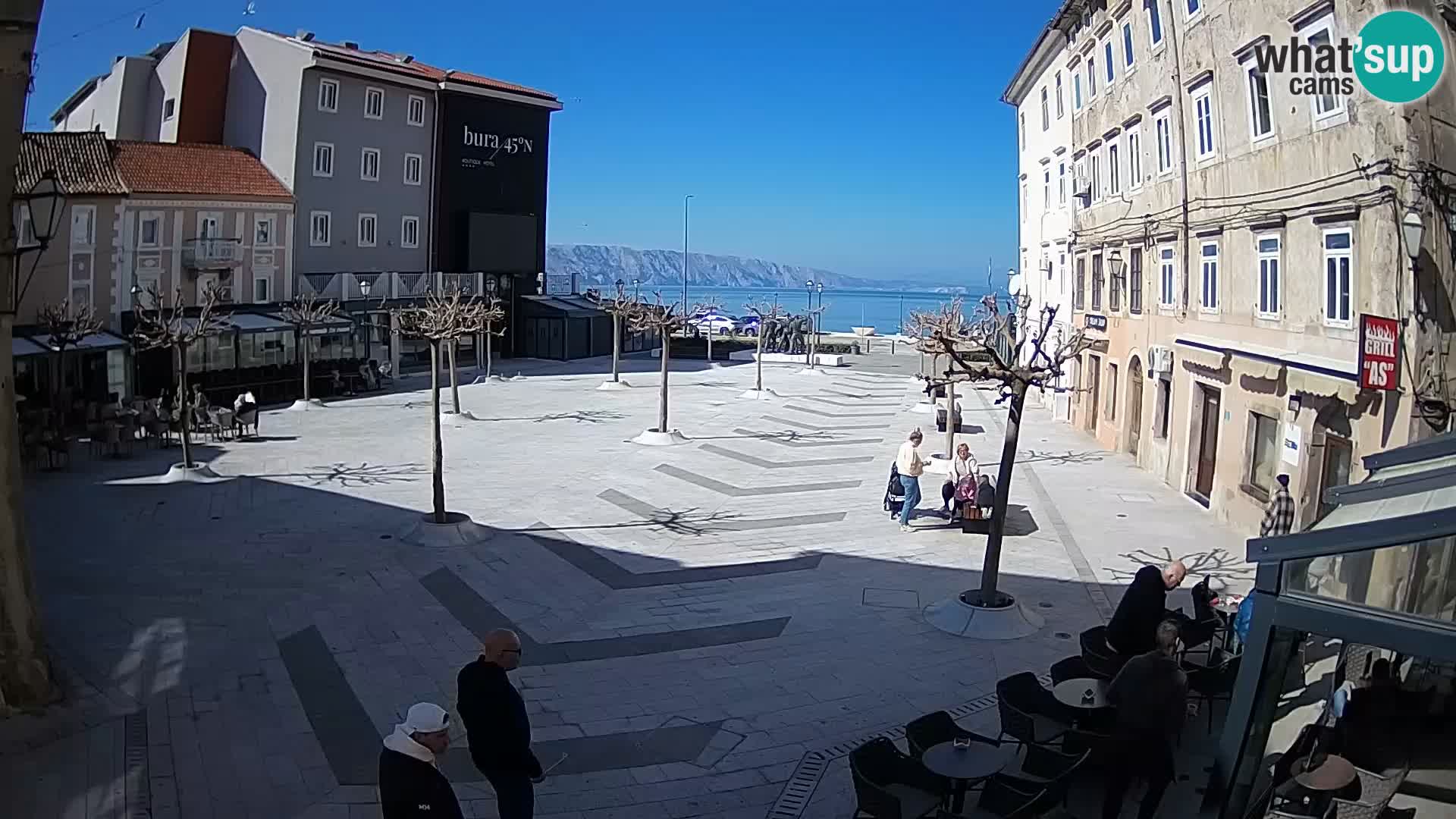 Center of Senj city – Pavlin square – Live Cam Dalmatia
