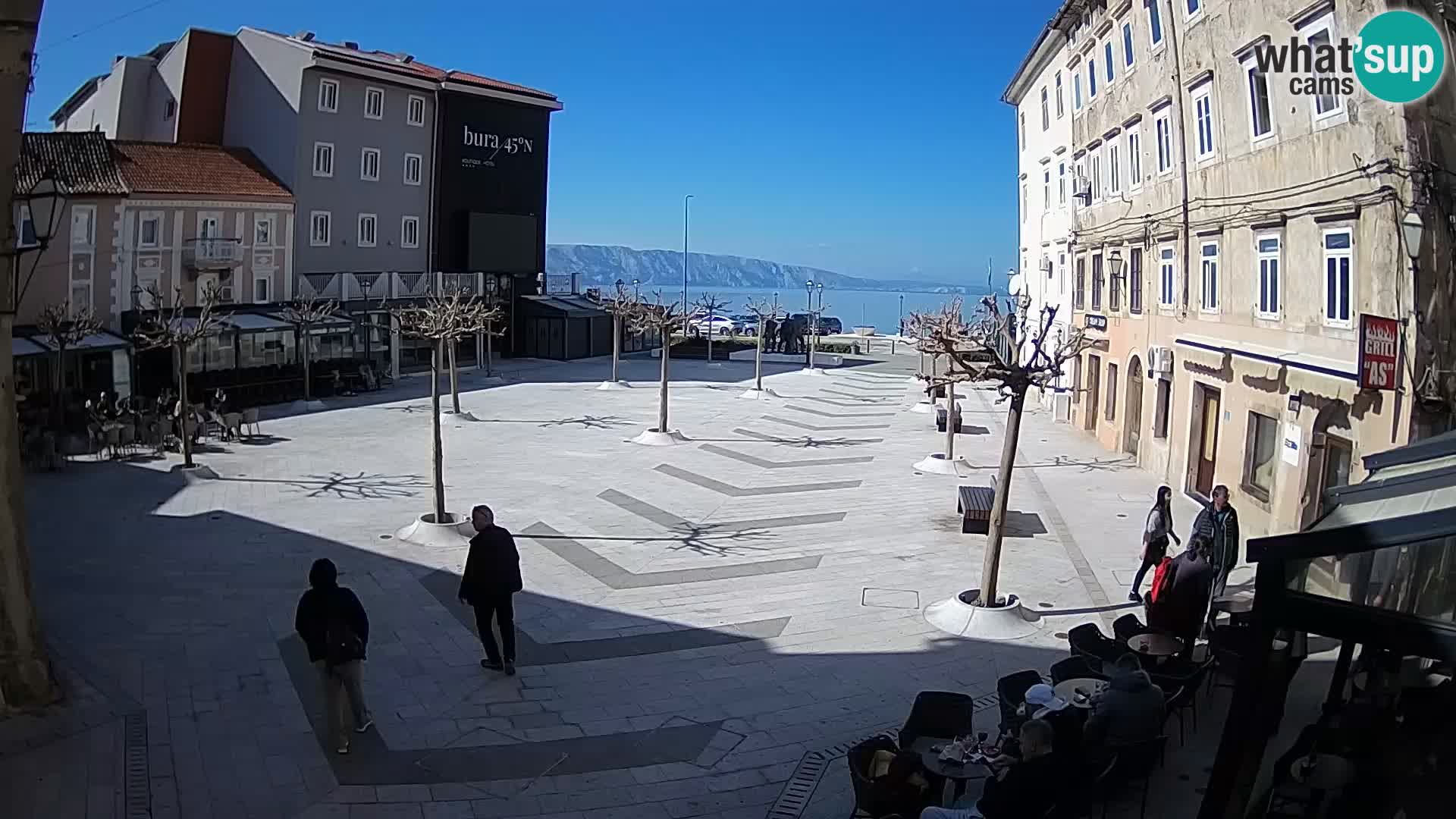 Centre de la ville de Senj – Place Pavlin – Live Cam Dalmatie