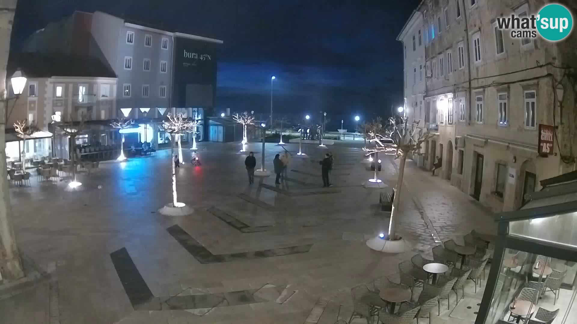 Center mesta Senj – Pavlinski trg – spletne kamere Dalmacija