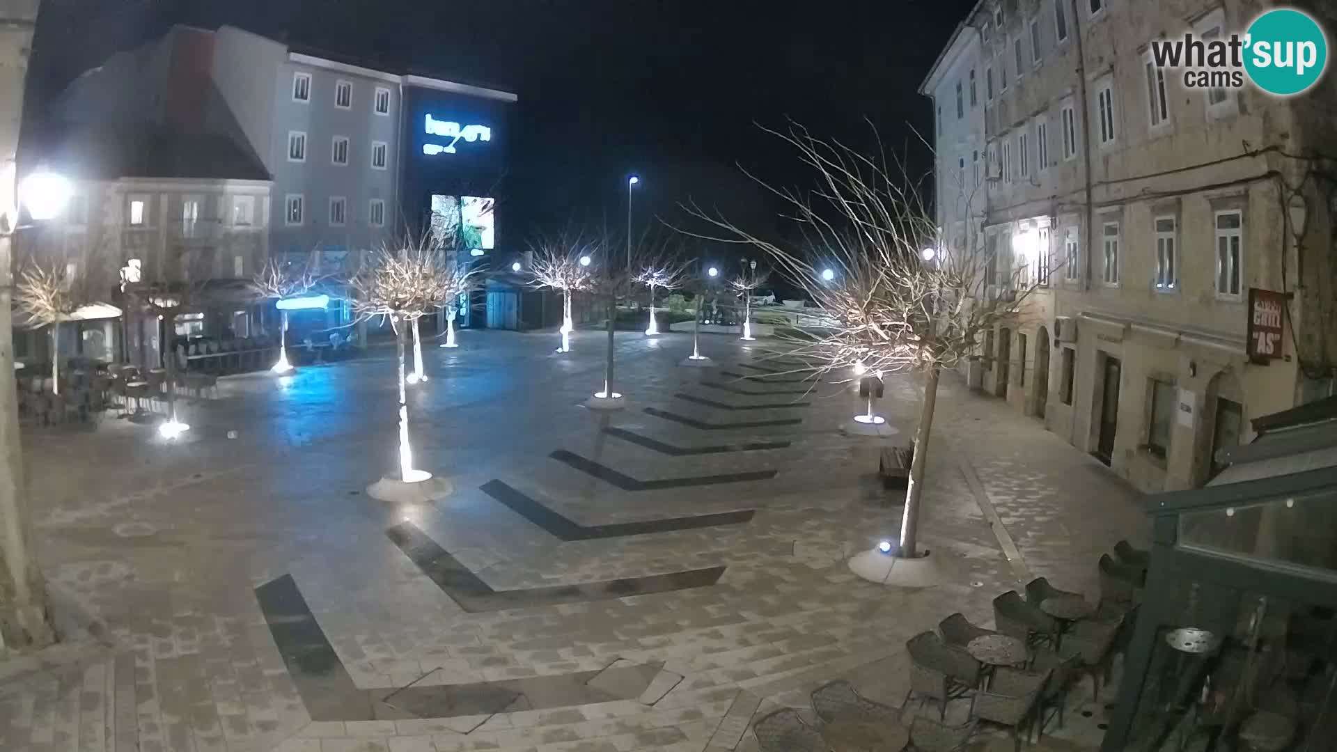 Centro de la ciudad de Senj – plaza Pavlin – Live Cam Dalmacia