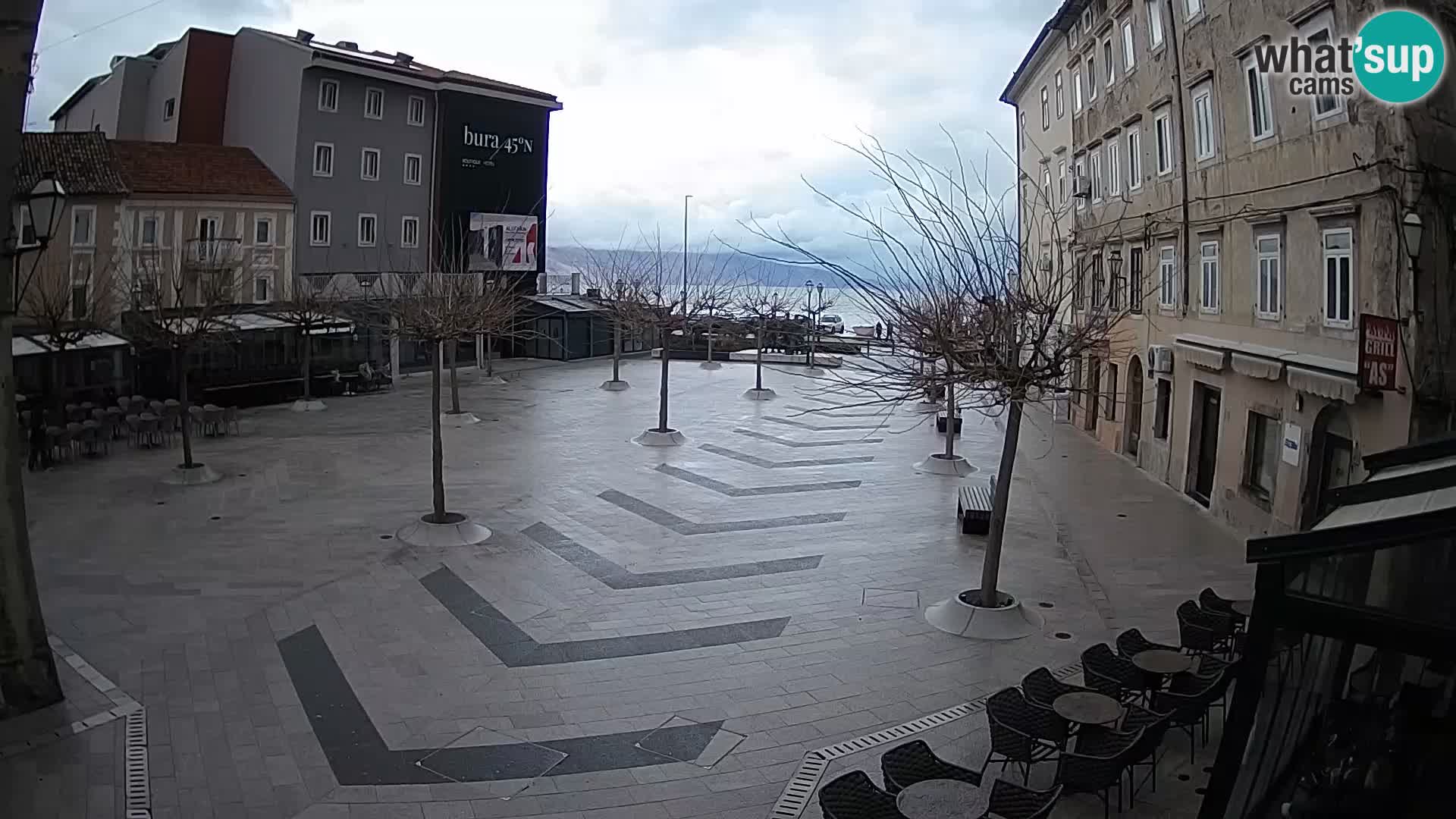 Center of Senj city – Pavlin square – Live Cam Dalmatia